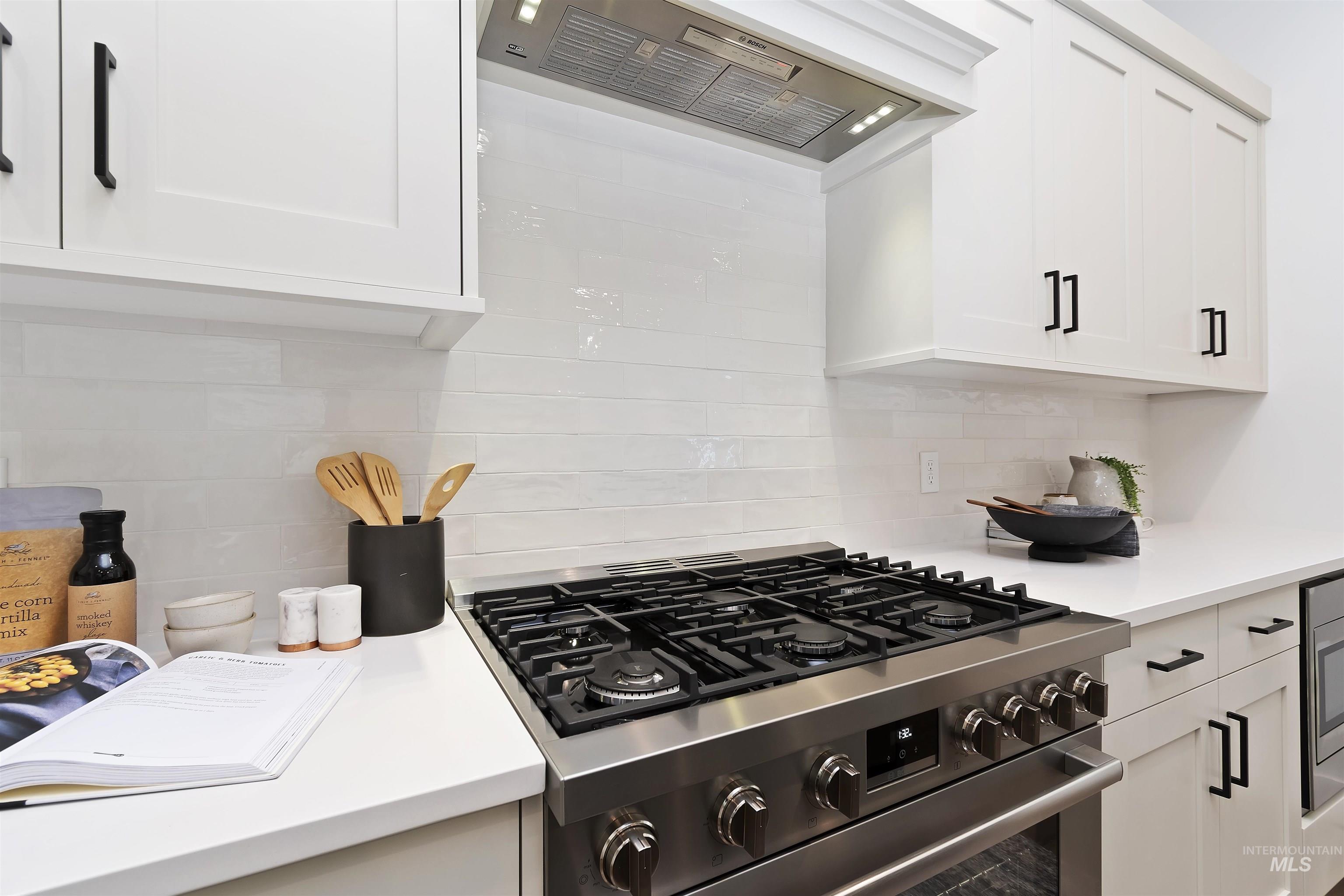 724 S Calhoun Ln, Star, Idaho 83669, 3 Bedrooms, 2.5 Bathrooms, Residential For Sale, Price $426,880, 98963868