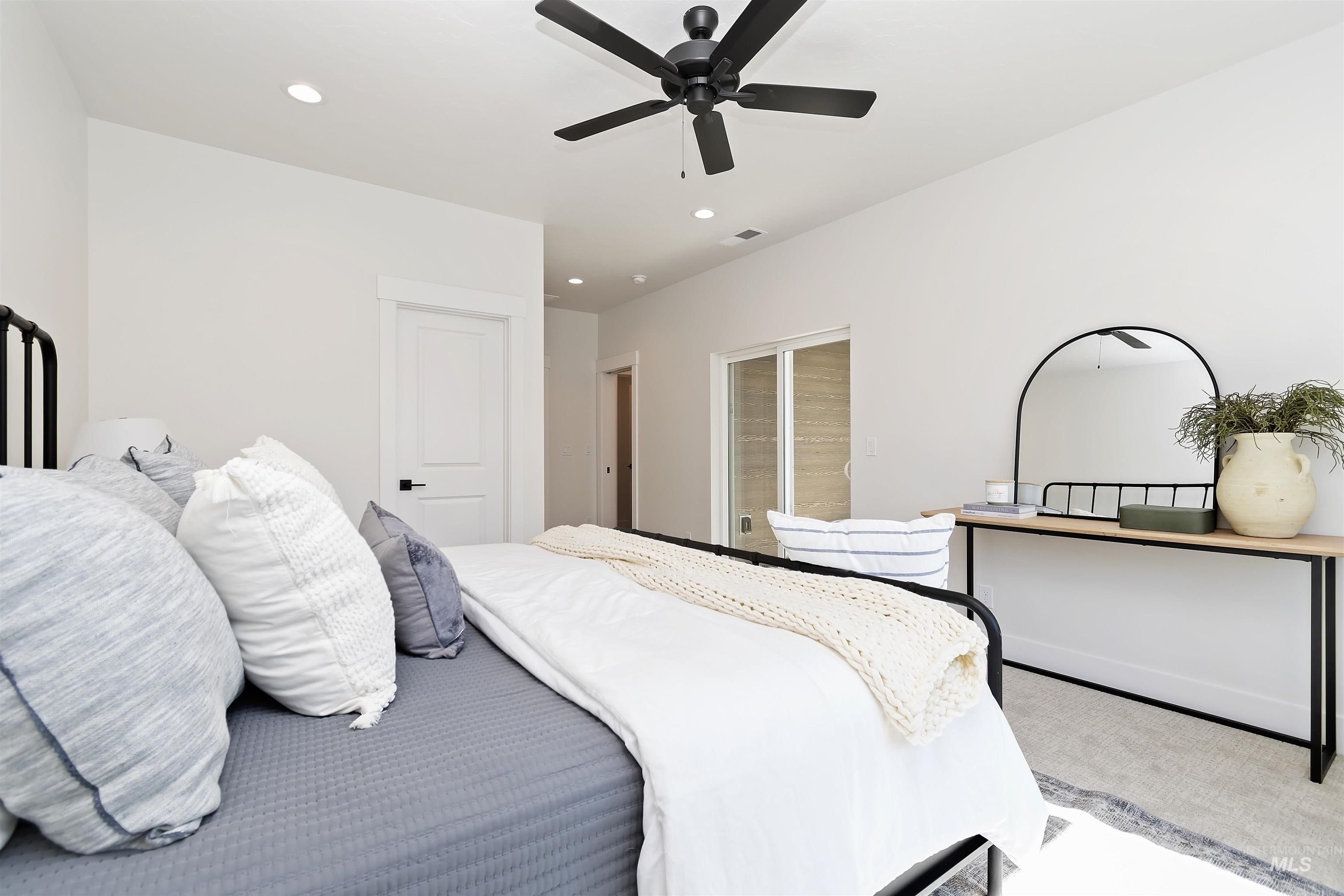 724 S Calhoun Ln, Star, Idaho 83669, 3 Bedrooms, 2.5 Bathrooms, Residential For Sale, Price $426,880, 98963868