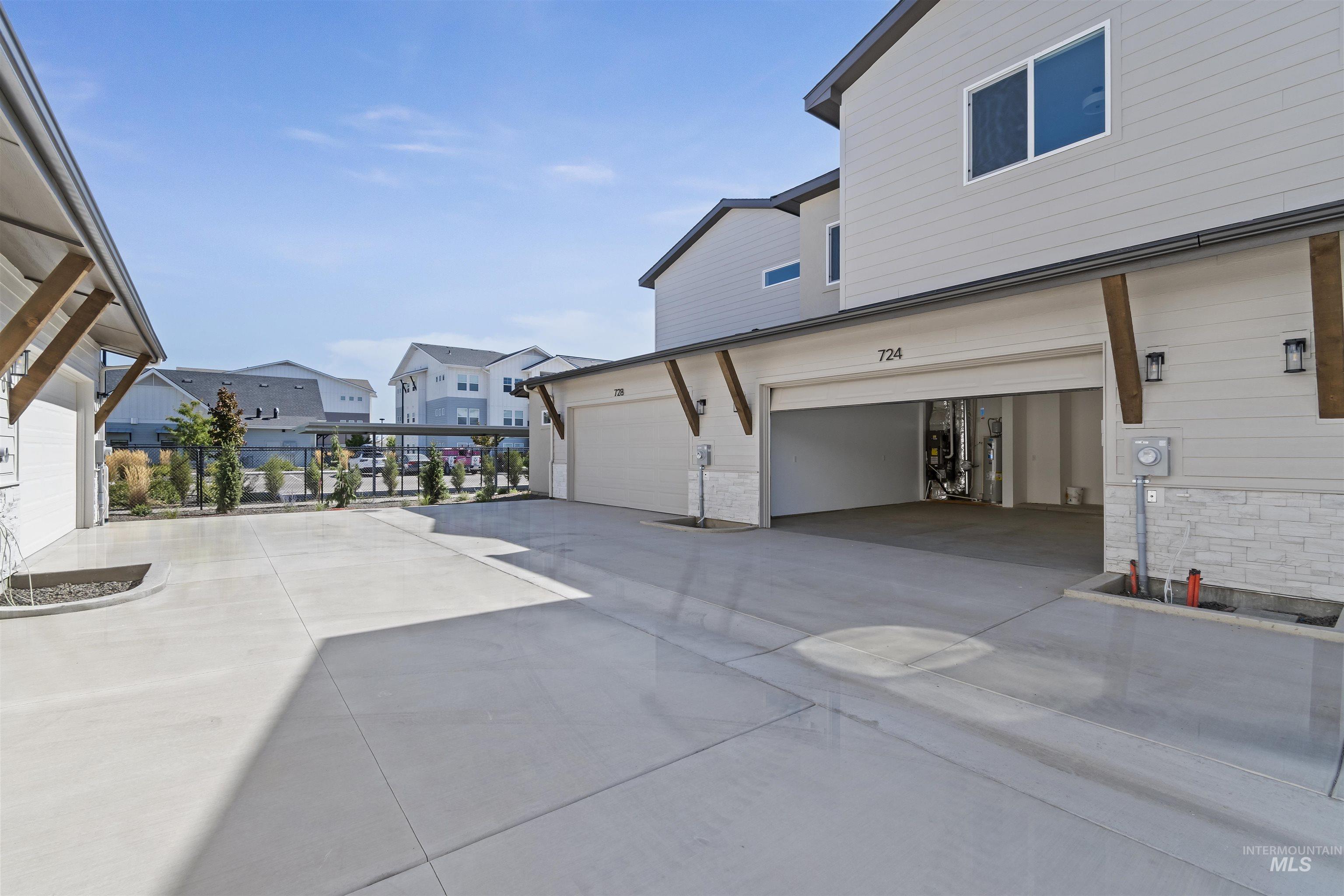 724 S Calhoun Ln, Star, Idaho 83669, 3 Bedrooms, 2.5 Bathrooms, Residential For Sale, Price $428,880,MLS 98963868