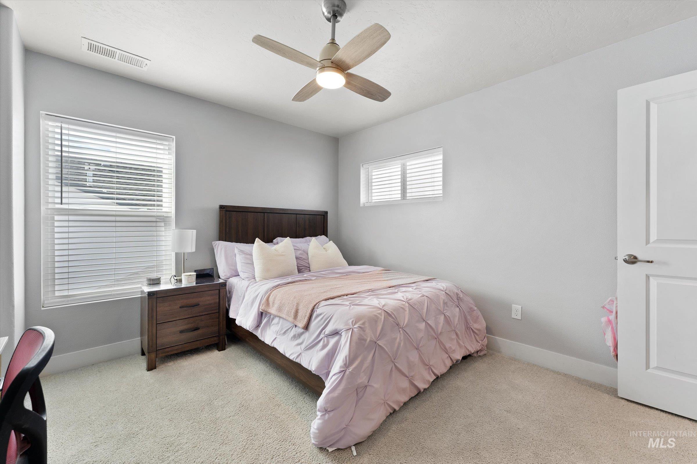 217 E Cusick St., Meridian, Idaho 83642, 4 Bedrooms, 2.5 Bathrooms, Residential For Sale, Price $549,900,MLS 98963876