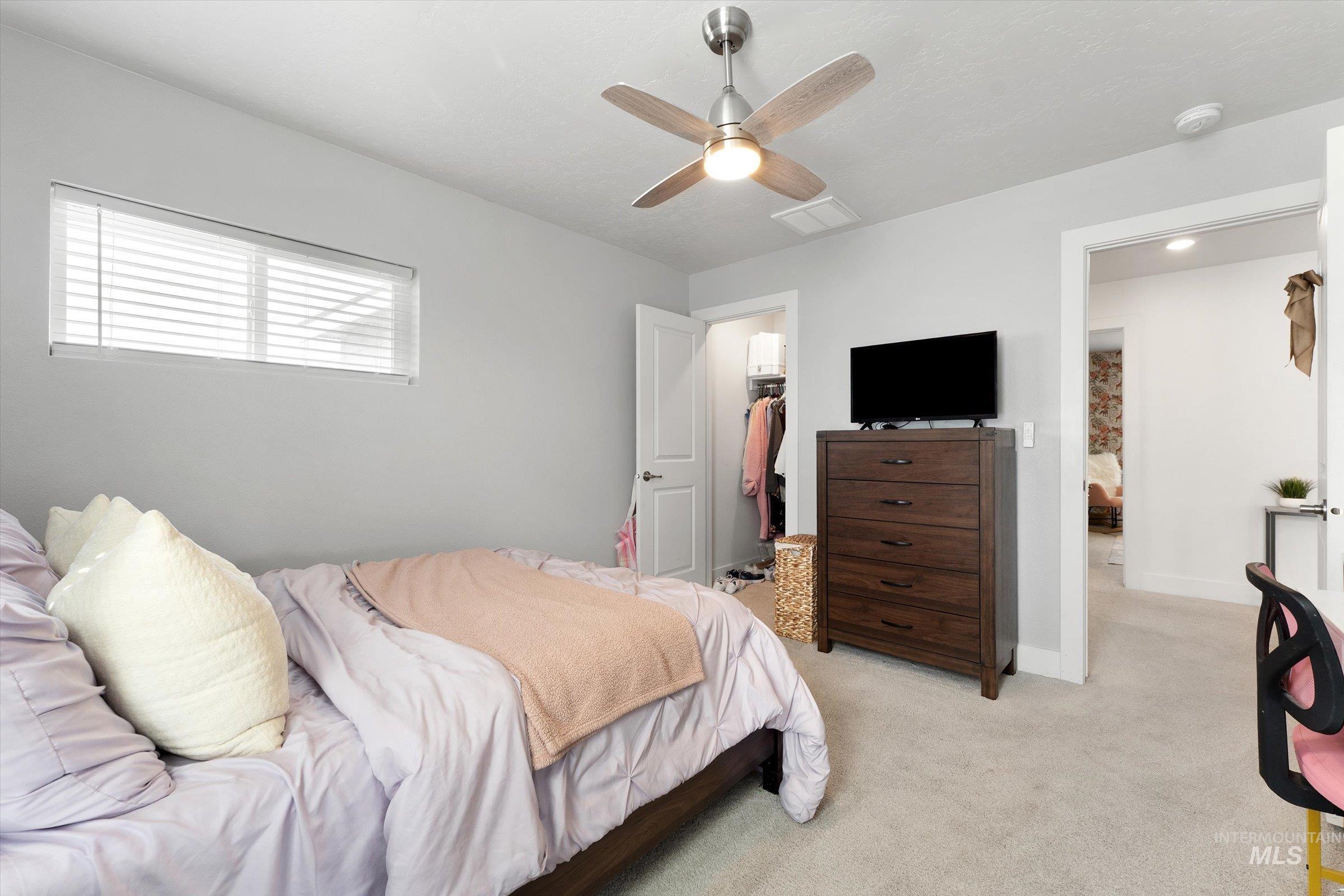 217 E Cusick St., Meridian, Idaho 83642, 4 Bedrooms, 2.5 Bathrooms, Residential For Sale, Price $549,900,MLS 98963876