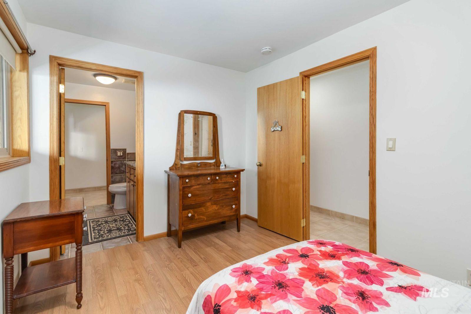 1352 S Main, Riggins, Idaho 83549, 6 Bedrooms, 5 Bathrooms, Residential For Sale, Price $1,200,000,MLS 98963910