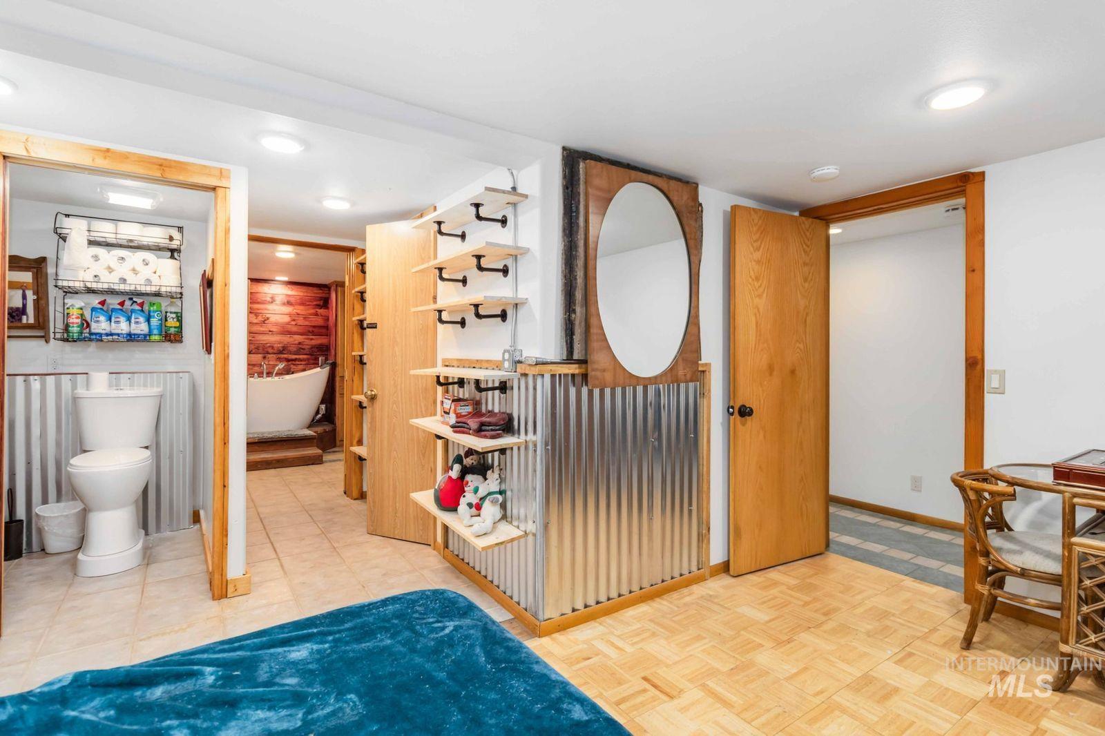 1352 S Main, Riggins, Idaho 83549, 6 Bedrooms, 5 Bathrooms, Residential For Sale, Price $1,200,000,MLS 98963910