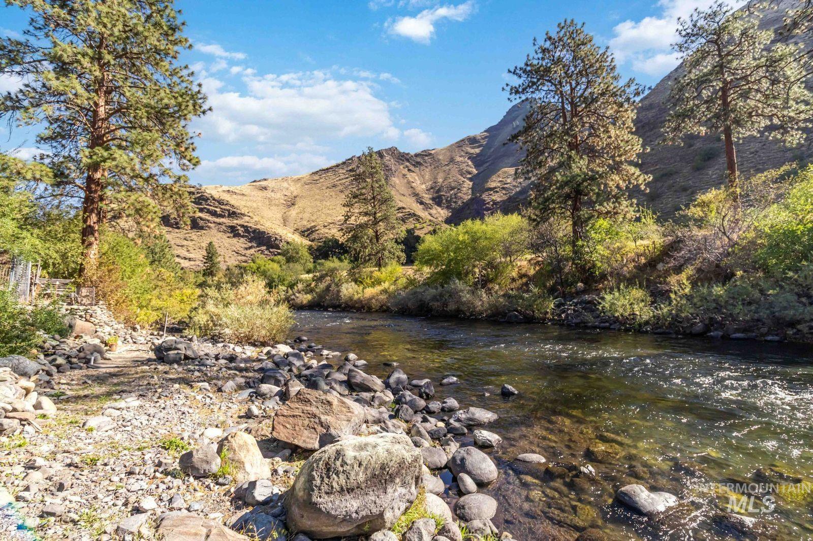 1352 S Main, Riggins, Idaho 83549, 6 Bedrooms, 5 Bathrooms, Residential For Sale, Price $1,200,000,MLS 98963910