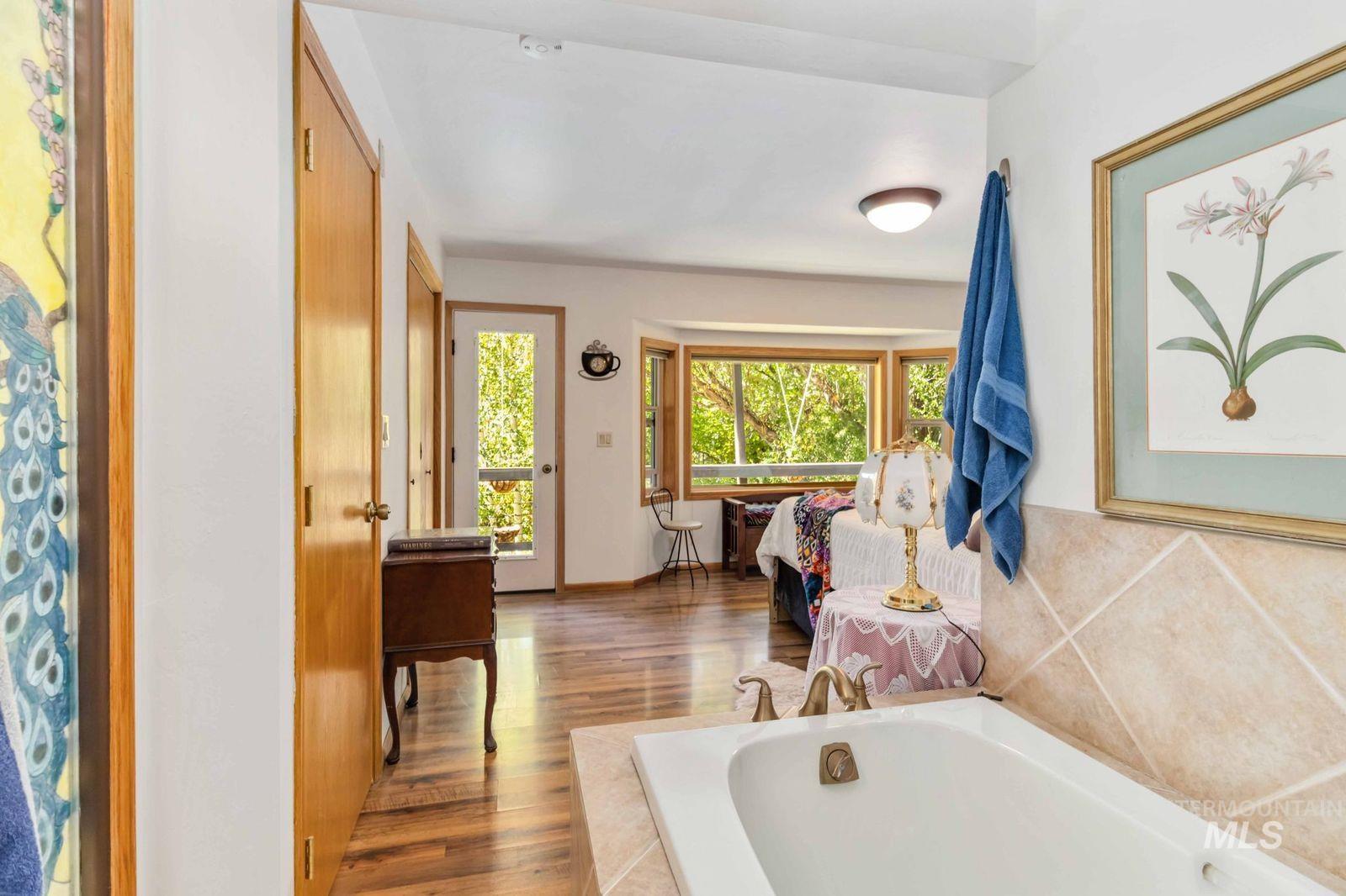 1352 S Main, Riggins, Idaho 83549, 6 Bedrooms, 5 Bathrooms, Residential For Sale, Price $1,200,000,MLS 98963910