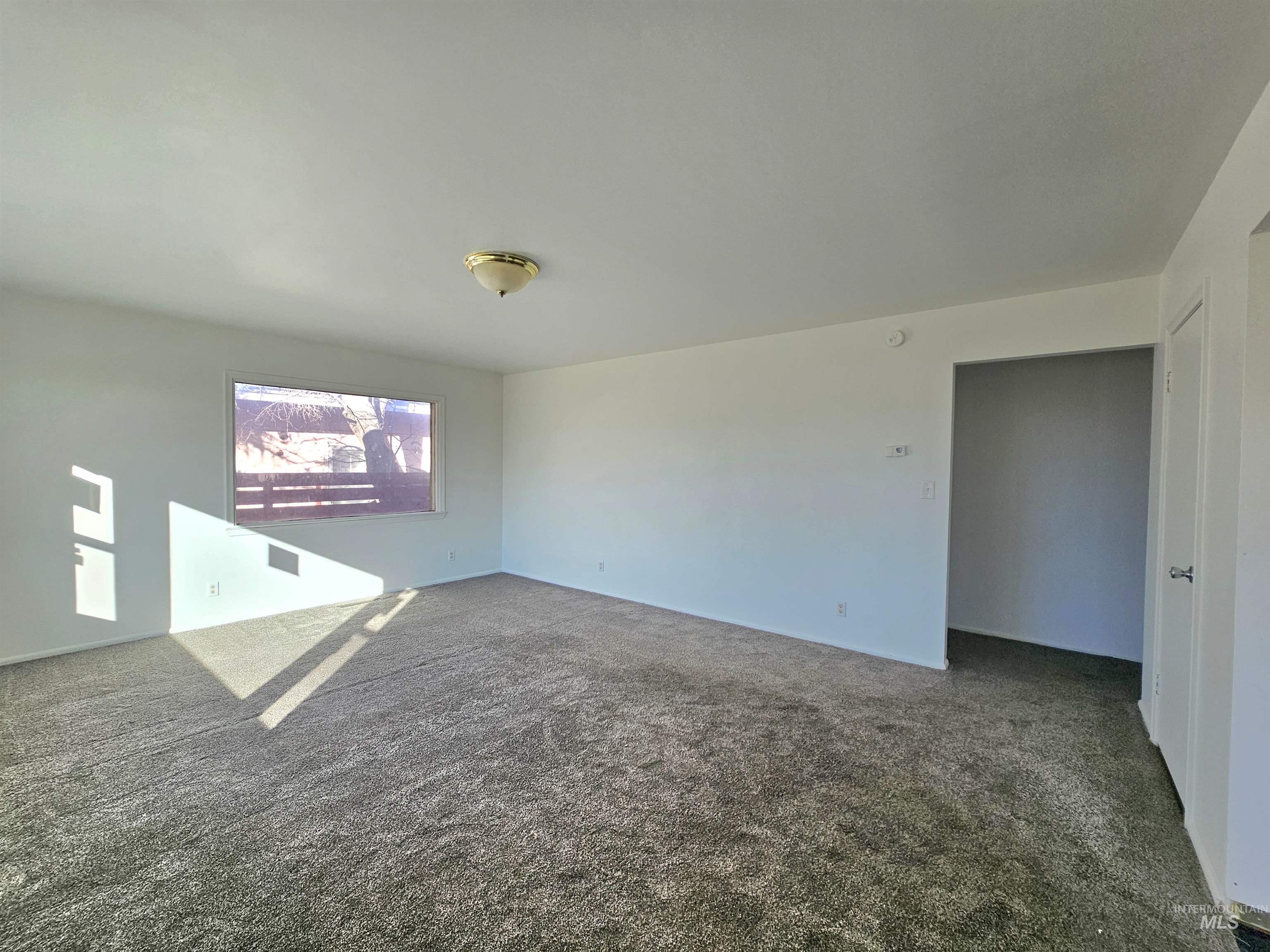 810 S D St., Rupert, Idaho 83350, 4 Bedrooms, 2 Bathrooms, Residential For Sale, Price $335,000, 98963911