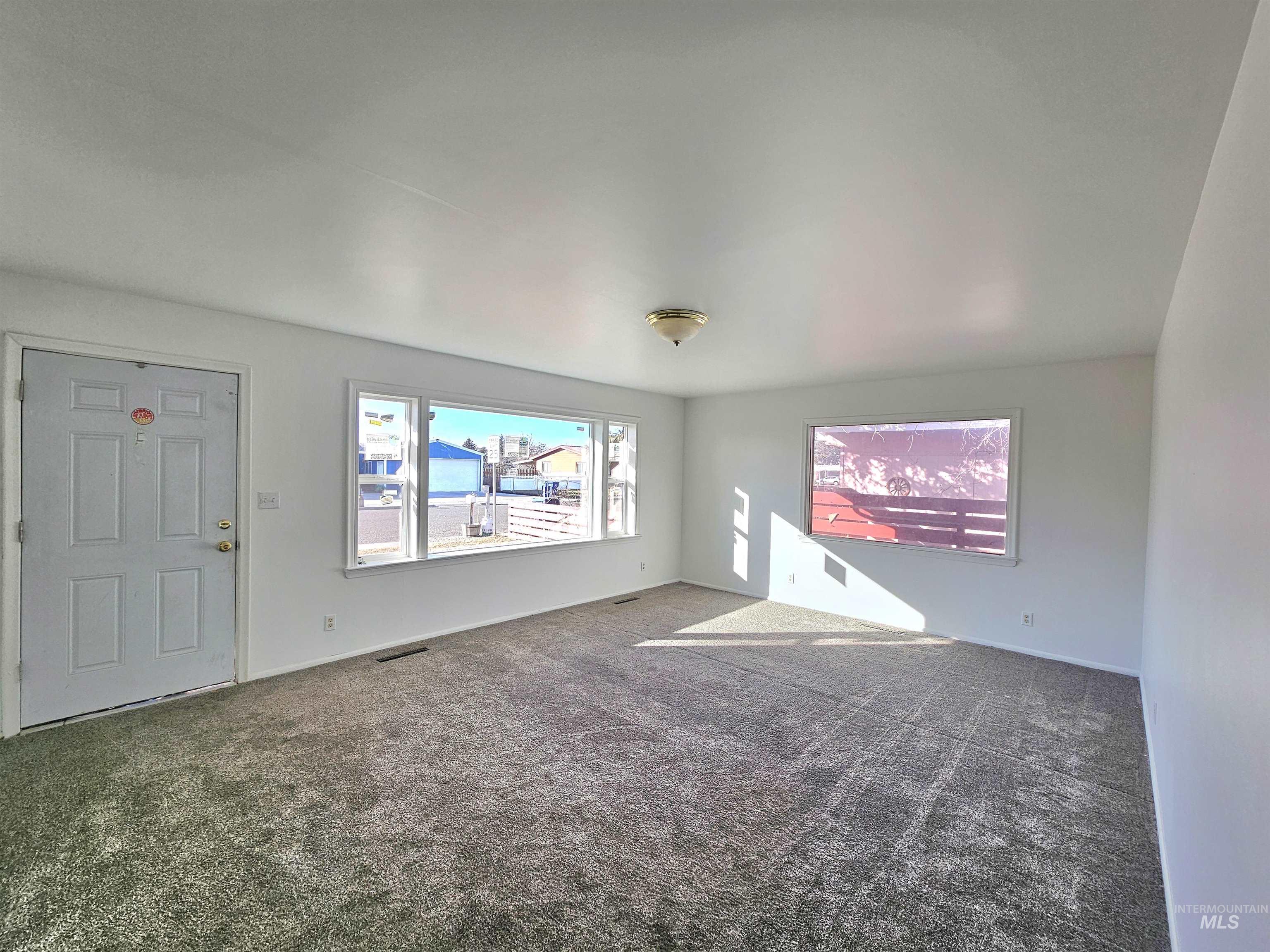 810 S D St., Rupert, Idaho 83350, 4 Bedrooms, 2 Bathrooms, Residential For Sale, Price $335,000, 98963911