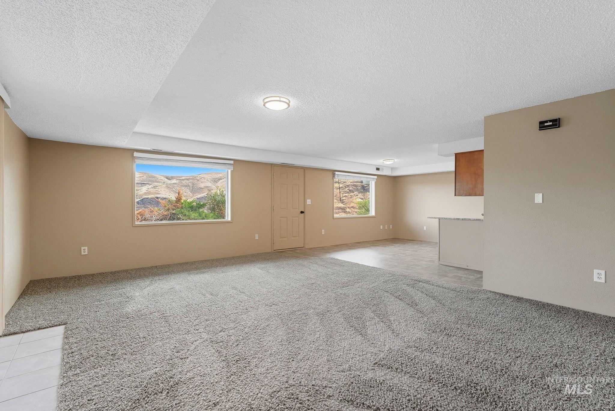 1101 5th Street, Asotin, Washington 99402, 4 Bedrooms, 4.5 Bathrooms, Residential For Sale, Price $799,750,MLS 98963921