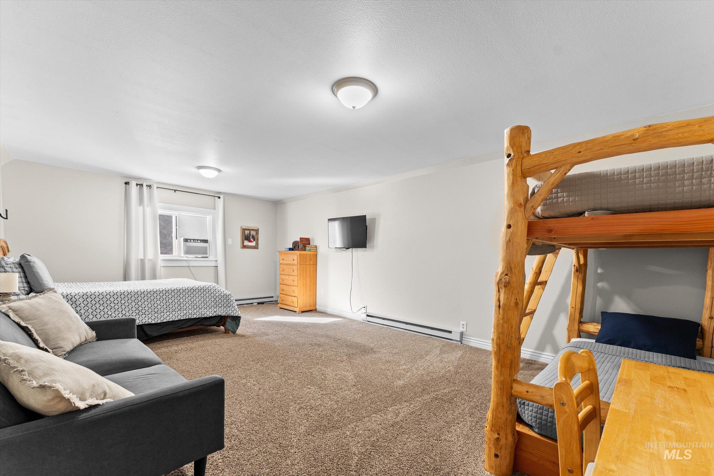 315 Middlefork, Garden Valley, Idaho 83622, 7 Bedrooms, 7.5 Bathrooms, Residential For Sale, Price $1,589,000,MLS 98963953