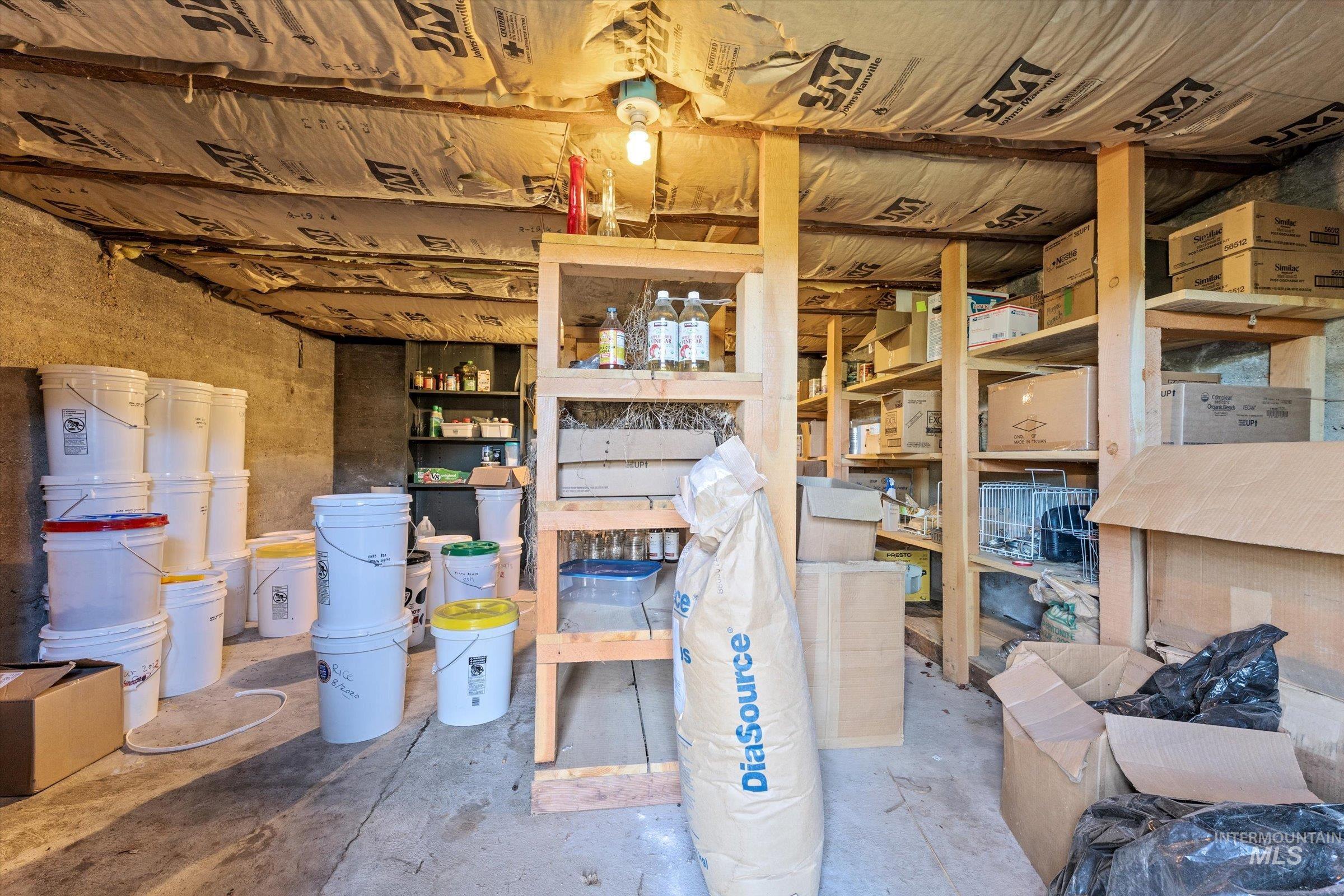 315 Middlefork, Garden Valley, Idaho 83622, 7 Bedrooms, 7.5 Bathrooms, Residential For Sale, Price $1,589,000,MLS 98963953