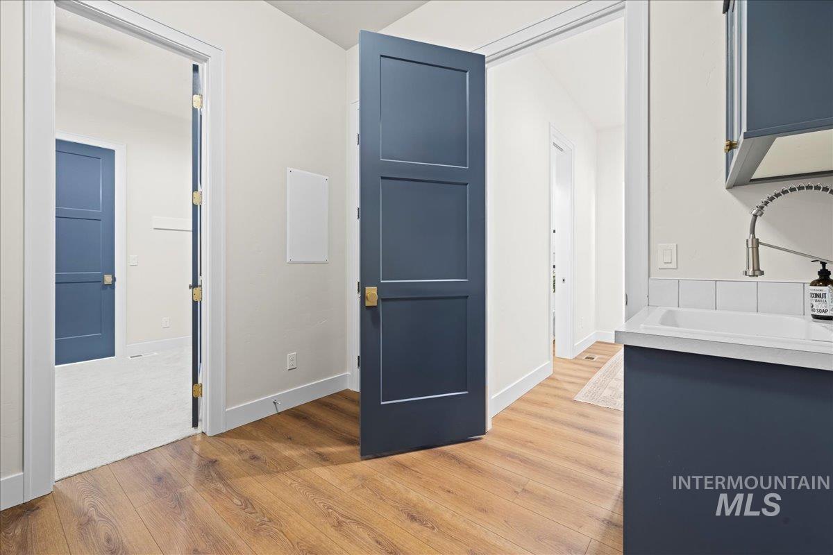 7114 E Chicken Hawk Loop, Nampa, Idaho 83686, 3 Bedrooms, 2.5 Bathrooms, Residential For Sale, Price $779,900,MLS 98963959