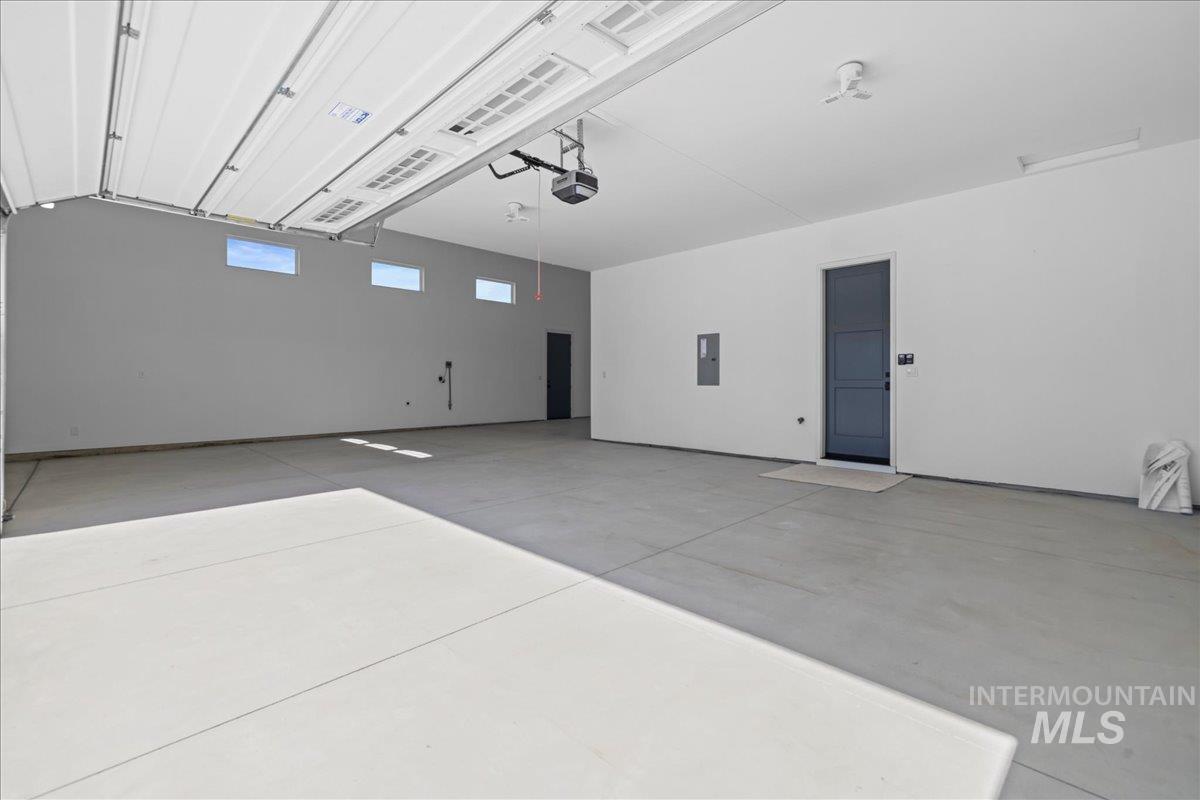 7114 E Chicken Hawk Loop, Nampa, Idaho 83686, 3 Bedrooms, 2.5 Bathrooms, Residential For Sale, Price $779,900,MLS 98963959