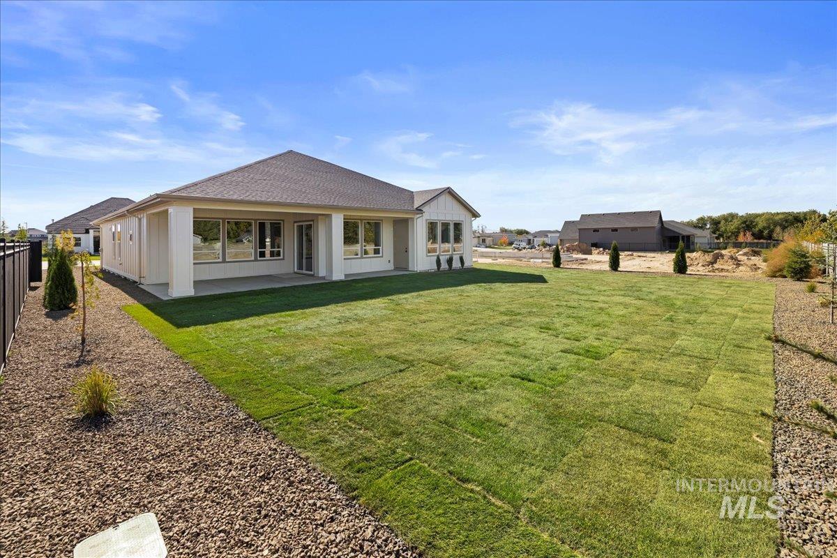 7114 E Chicken Hawk Loop, Nampa, Idaho 83686, 3 Bedrooms, 2.5 Bathrooms, Residential For Sale, Price $779,900,MLS 98963959