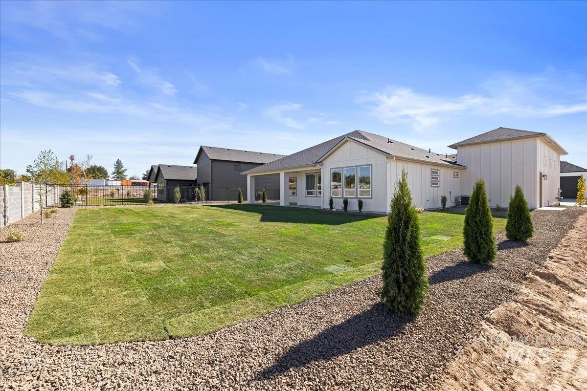 7114 E Chicken Hawk Loop, Nampa, Idaho 83686, 3 Bedrooms, 2.5 Bathrooms, Residential For Sale, Price $779,900,MLS 98963959