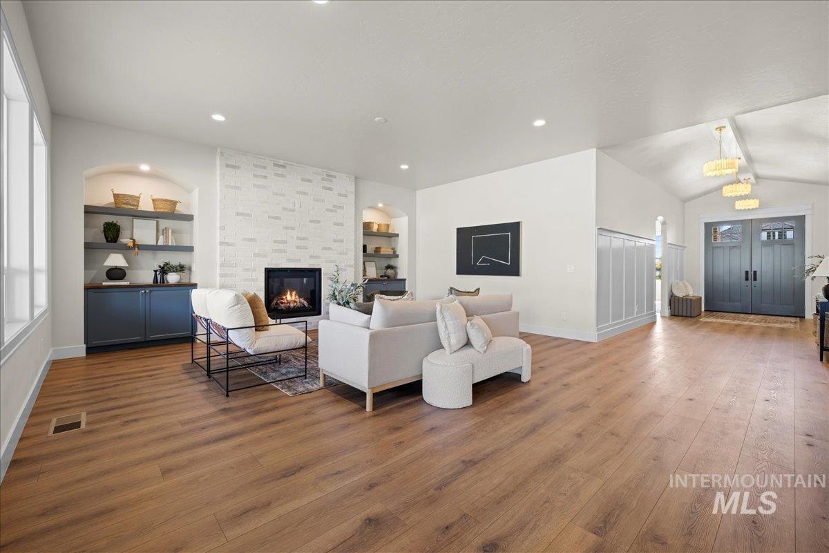 7114 E Chicken Hawk Loop, Nampa, Idaho 83686, 3 Bedrooms, 2.5 Bathrooms, Residential For Sale, Price $779,900,MLS 98963959