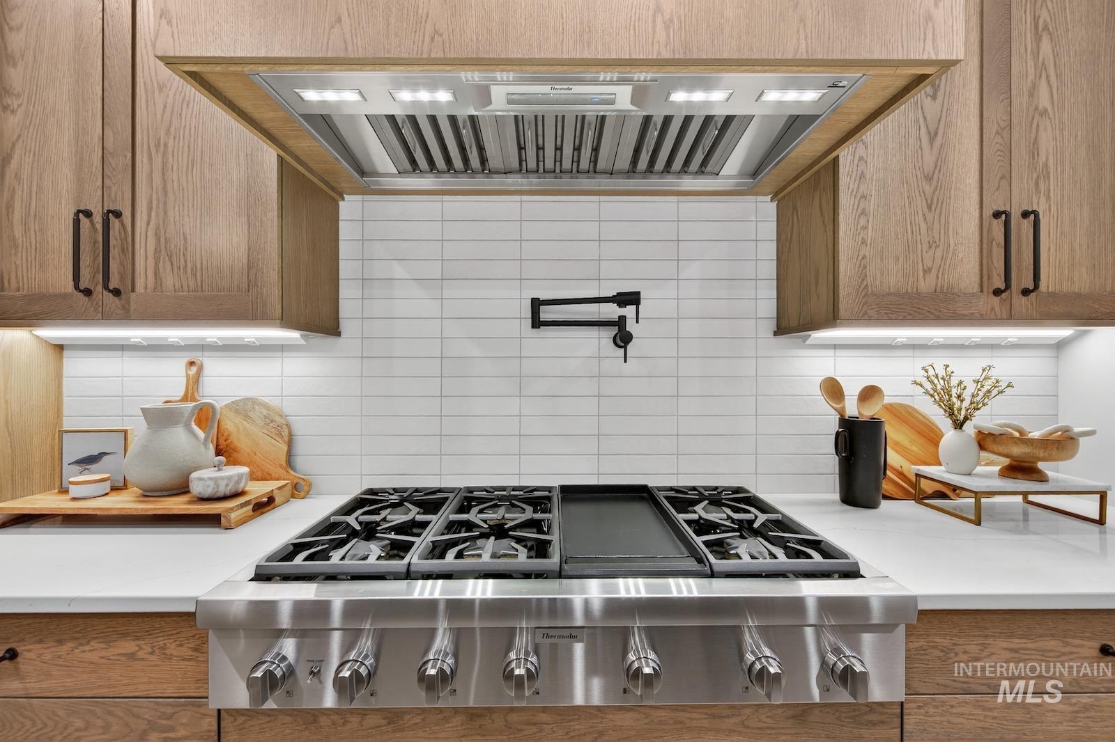 3668 N Harvest Moon Way, Eagle, Idaho 83616, 4 Bedrooms, 3.5 Bathrooms, Residential For Sale, Price $2,395,000,MLS 98963974