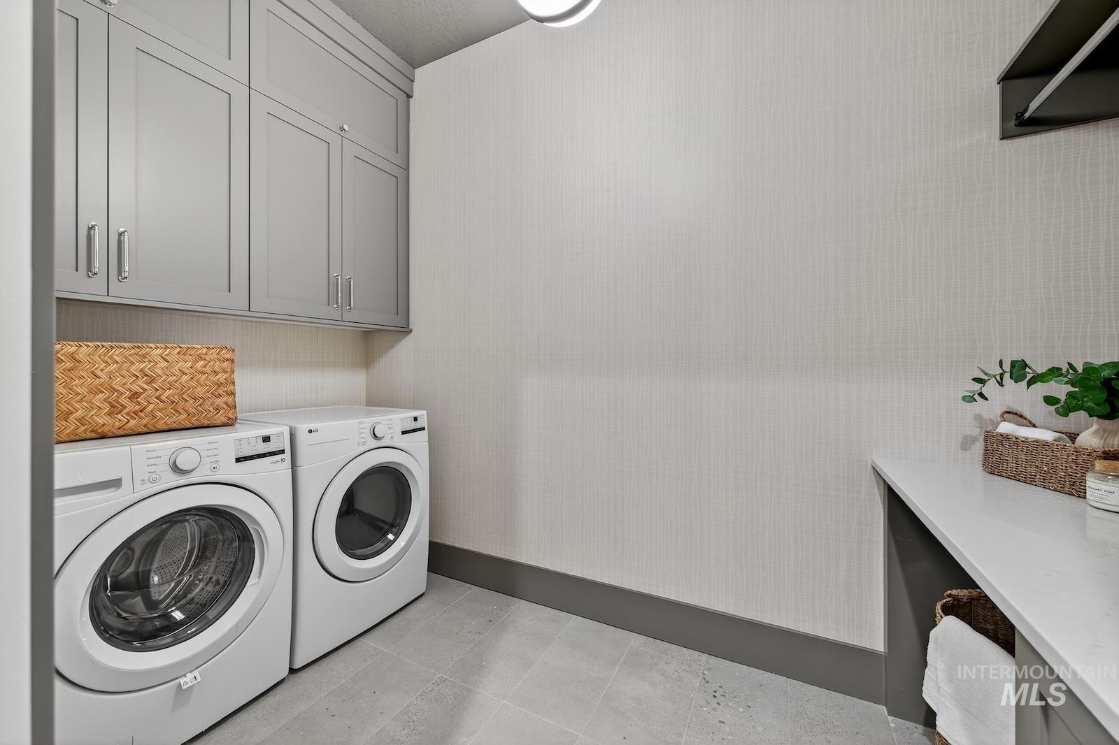 3668 N Harvest Moon Way, Eagle, Idaho 83616, 4 Bedrooms, 3.5 Bathrooms, Residential For Sale, Price $2,395,000,MLS 98963974