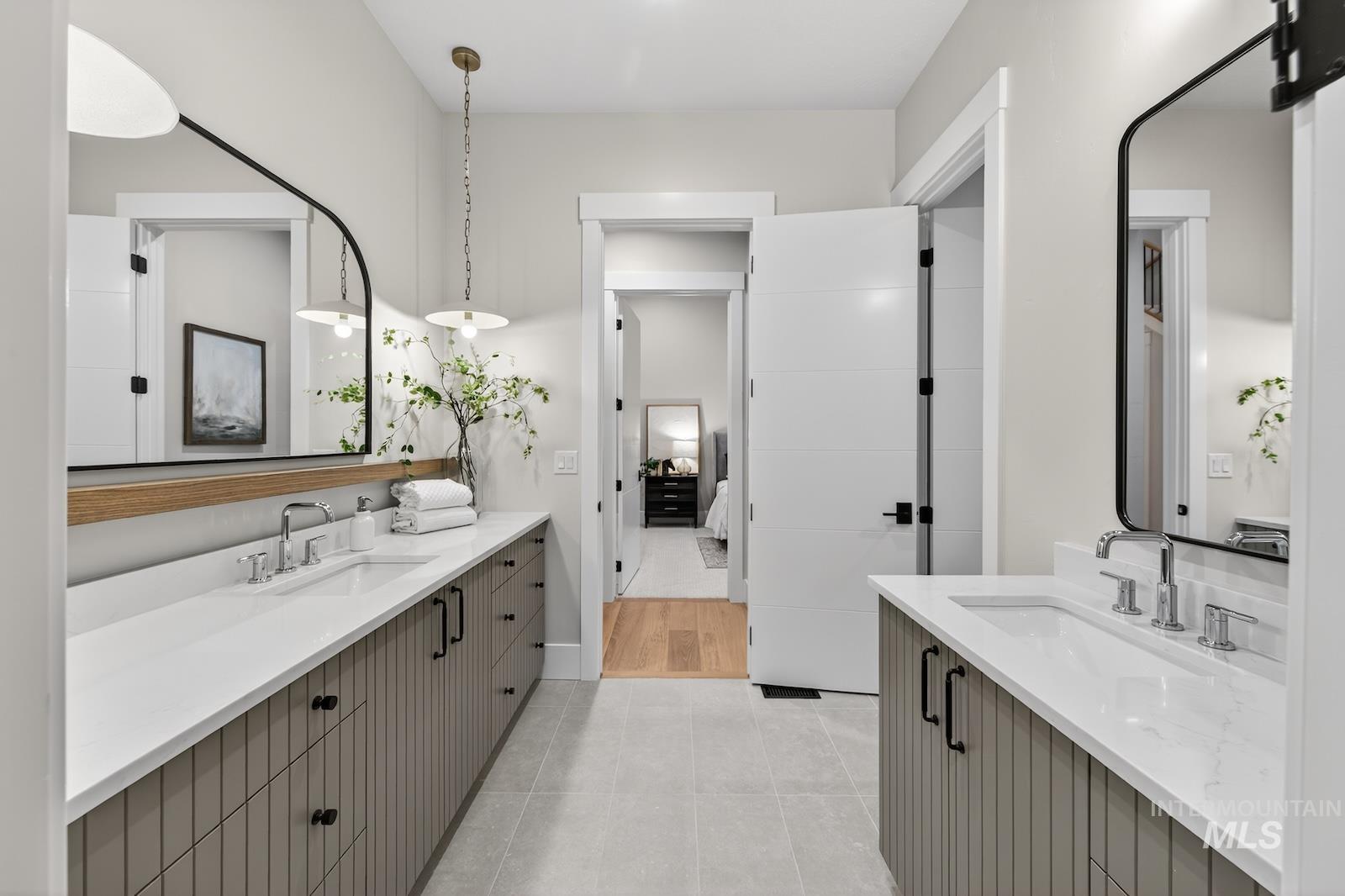 3668 N Harvest Moon Way, Eagle, Idaho 83616, 4 Bedrooms, 3.5 Bathrooms, Residential For Sale, Price $2,395,000,MLS 98963974