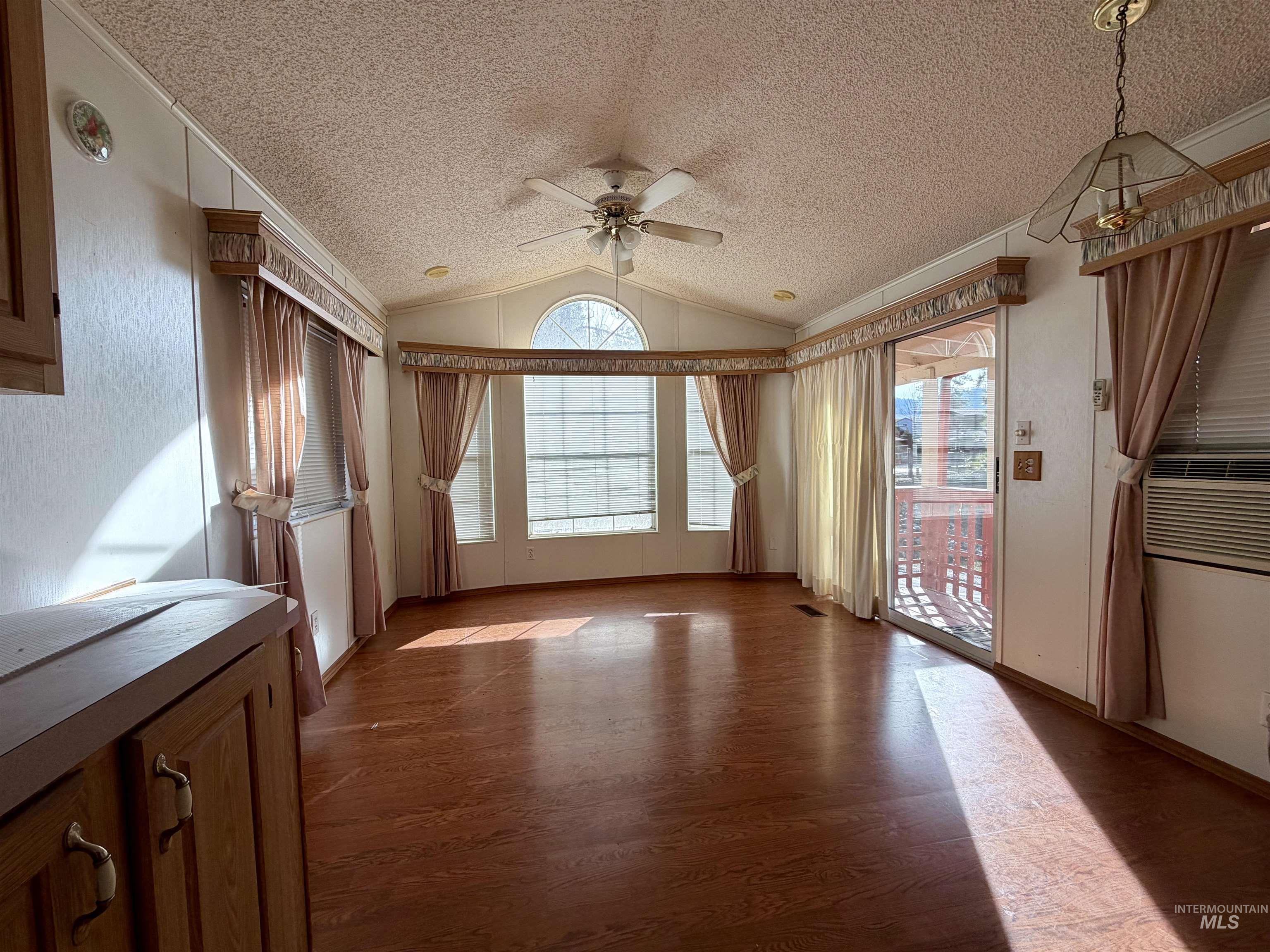 201 Chief Looking Glass Ln, Kamiah, Idaho 83536, 1 Bedroom, 1 Bathroom, Residential For Sale, Price $95,000, 98963975