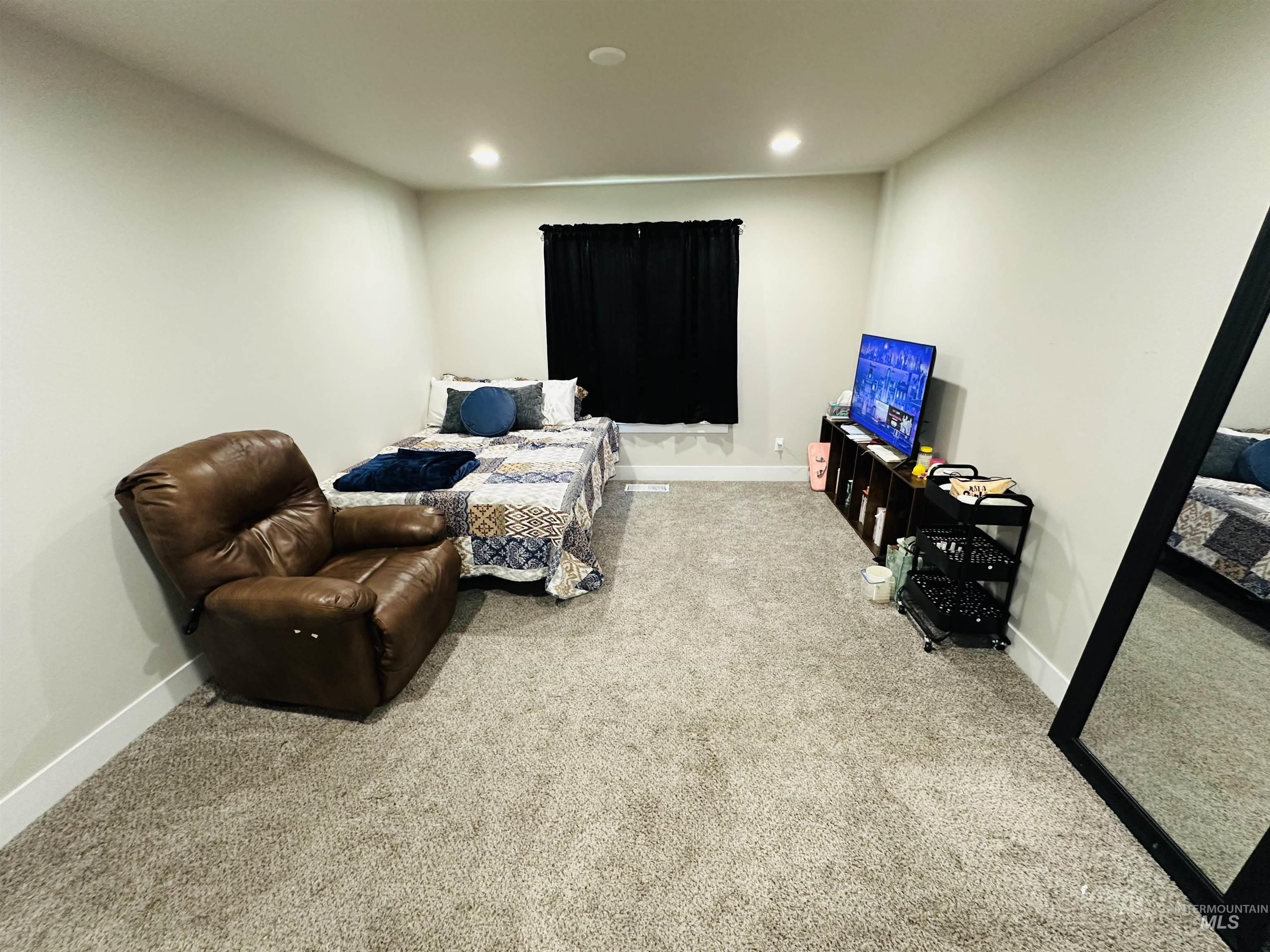 911 Campbell st, Vale, Oregon 97918, 3 Bedrooms, 2 Bathrooms, Residential For Sale, Price $315,000,MLS 98963984