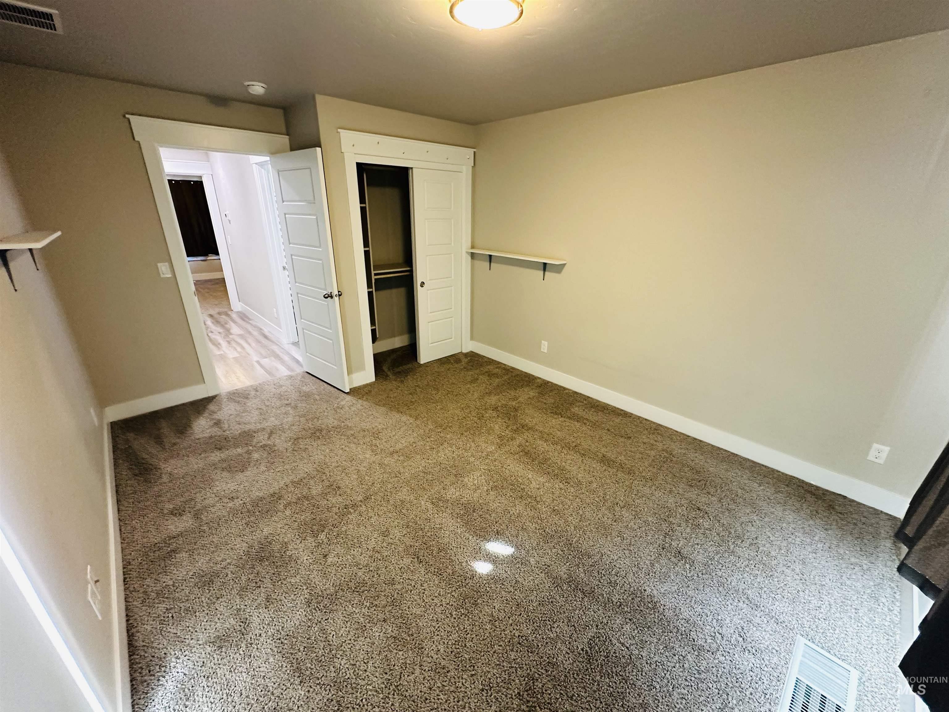 911 Campbell st, Vale, Oregon 97918, 3 Bedrooms, 2 Bathrooms, Residential For Sale, Price $315,000,MLS 98963984