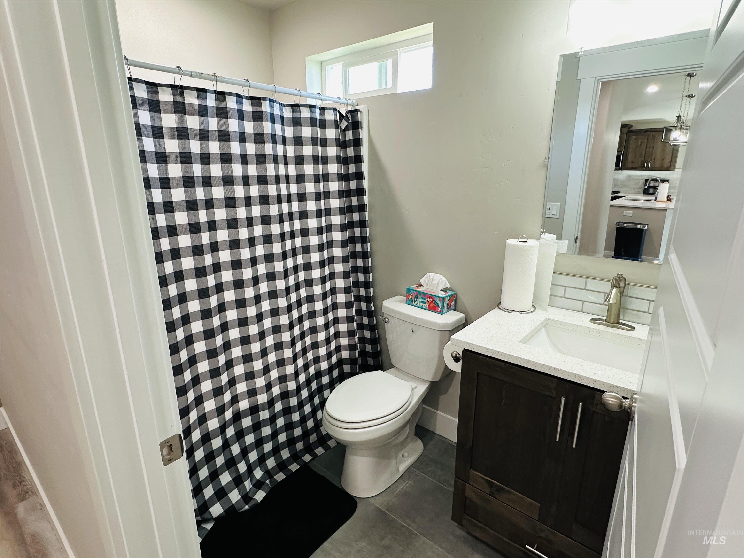 911 Campbell st, Vale, Oregon 97918, 3 Bedrooms, 2 Bathrooms, Residential For Sale, Price $315,000,MLS 98963984