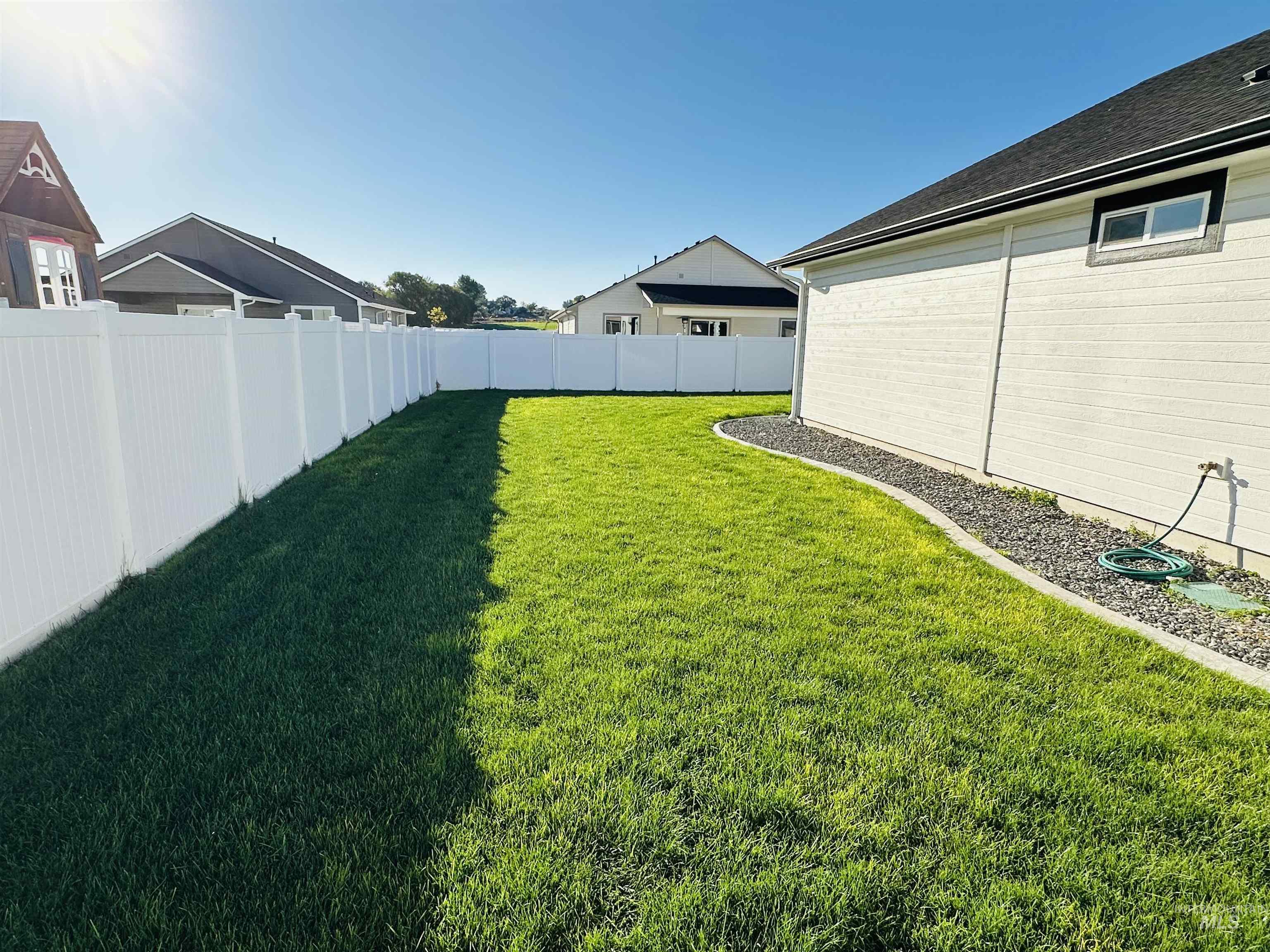 911 Campbell st, Vale, Oregon 97918, 3 Bedrooms, 2 Bathrooms, Residential For Sale, Price $315,000,MLS 98963984