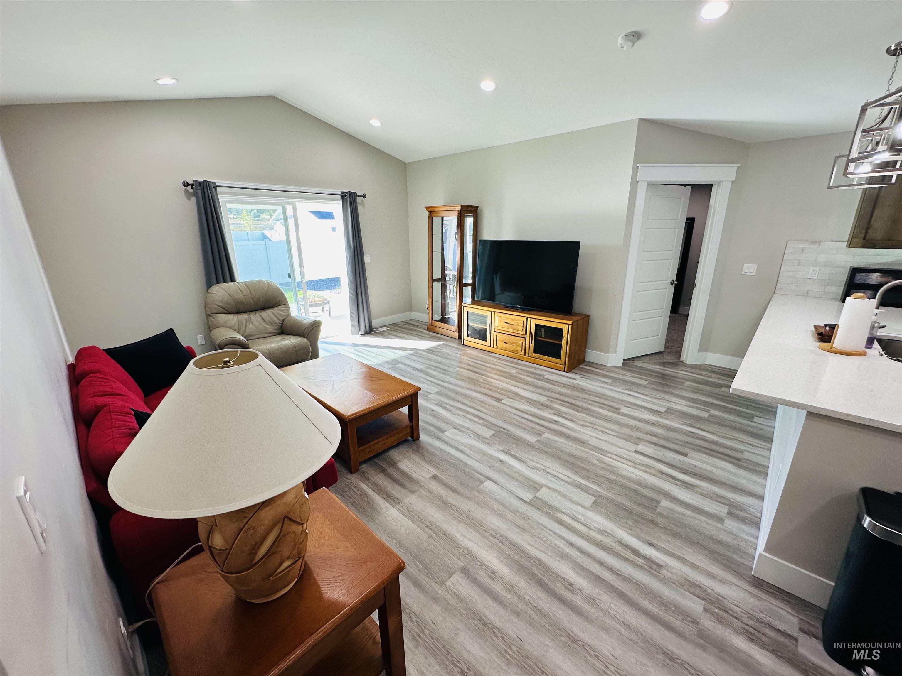 911 Campbell st, Vale, Oregon 97918, 3 Bedrooms, 2 Bathrooms, Residential For Sale, Price $315,000,MLS 98963984