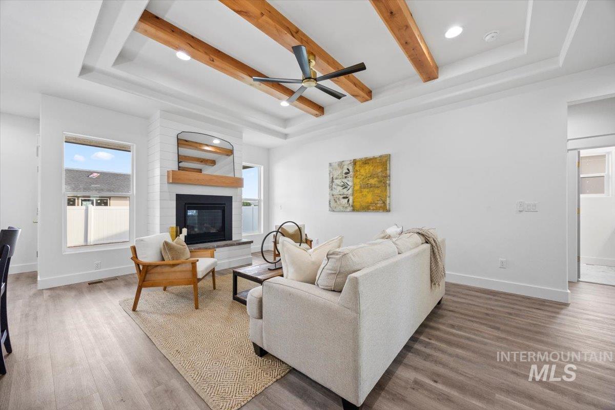 1708 Kayak Rd, Emmett, Idaho 83617, 3 Bedrooms, 2 Bathrooms, Residential For Sale, Price $534,900,MLS 98963985