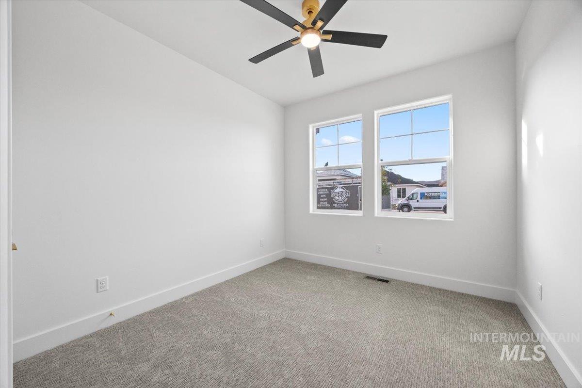 1708 Kayak Rd, Emmett, Idaho 83617, 3 Bedrooms, 2 Bathrooms, Residential For Sale, Price $534,900,MLS 98963985