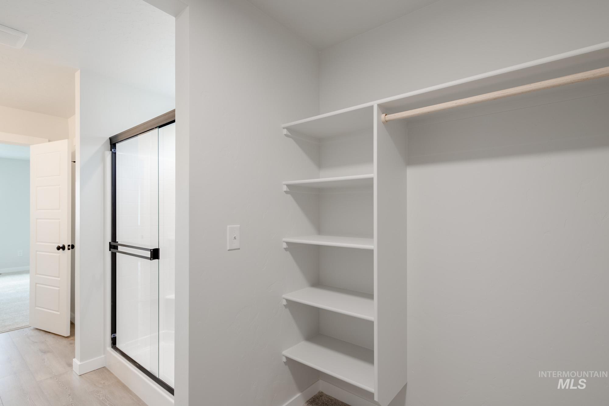 3650 W Dover St, Meridian, Idaho 83642, 4 Bedrooms, 2.5 Bathrooms, Residential For Sale, Price $519,990,MLS 98963994