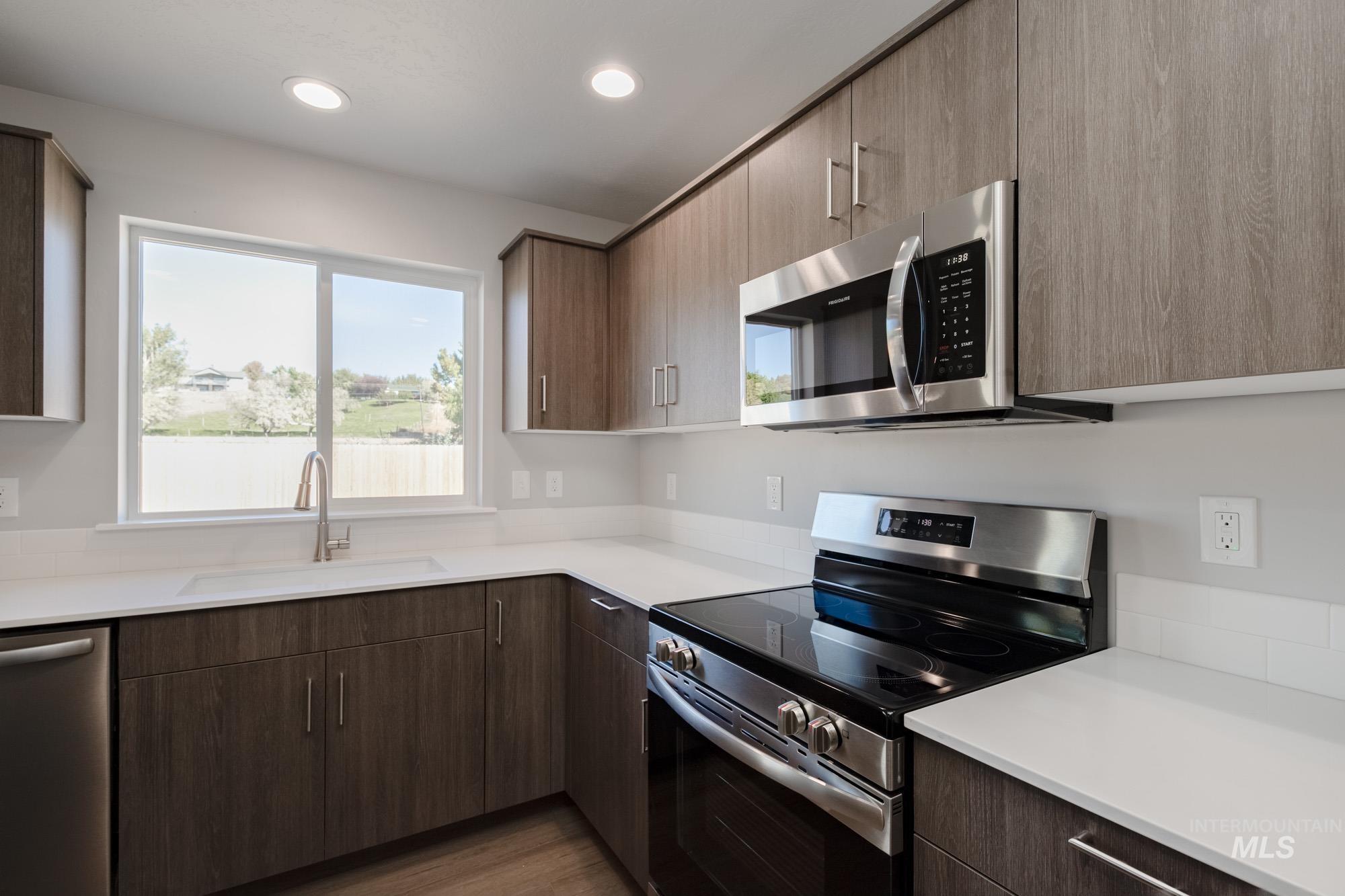 1746 Webb Brook St, Middleton, Idaho 83644, 5 Bedrooms, 3 Bathrooms, Residential For Sale, Price $514,990,MLS 98963996