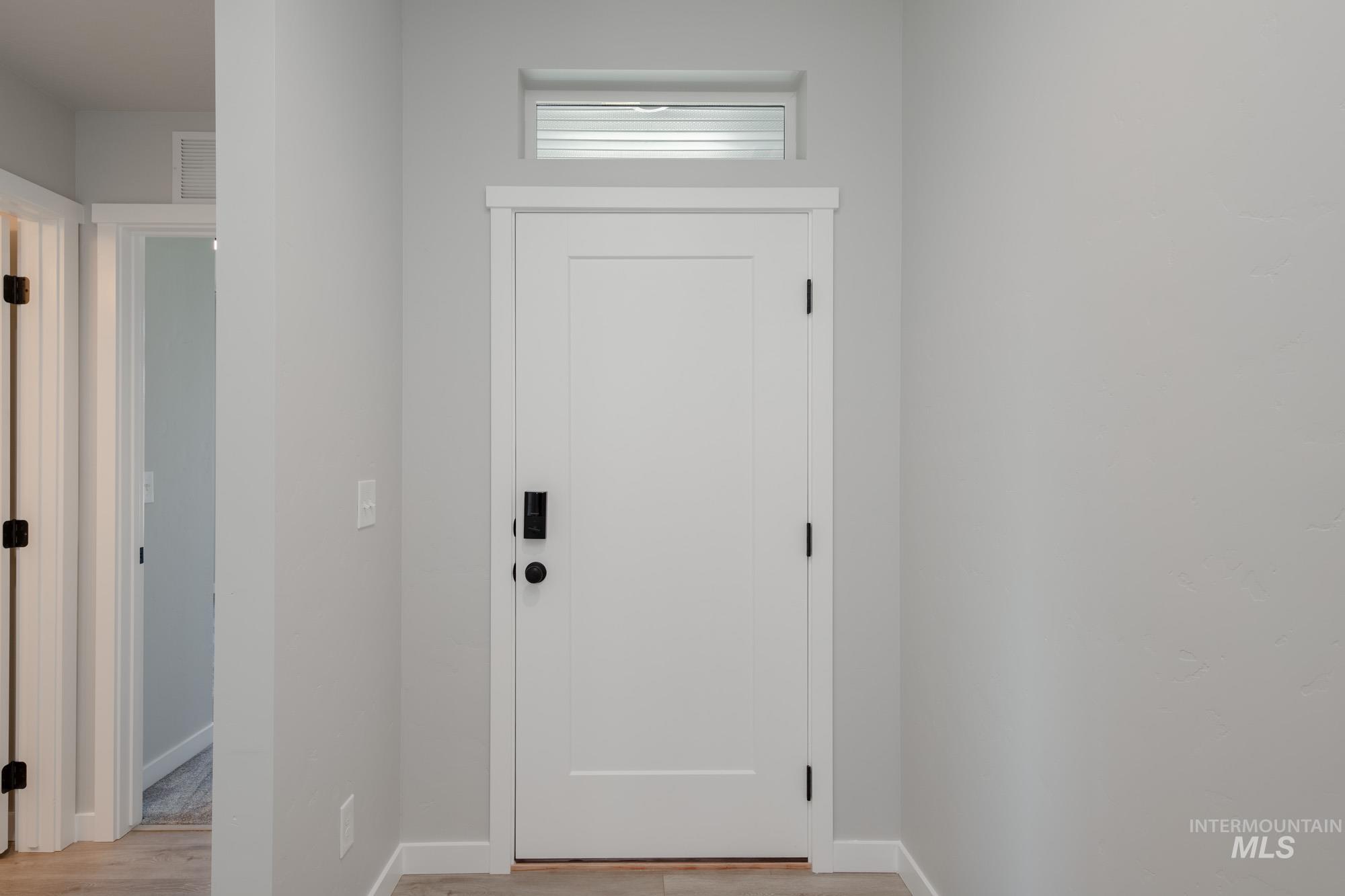 1084 Woods Bog Ct, Middleton, Idaho 83644, 4 Bedrooms, 2 Bathrooms, Residential For Sale, Price $444,990,MLS 98963999