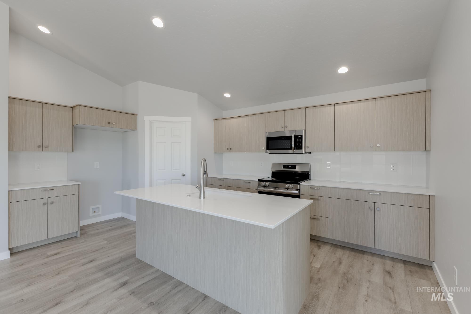 18319 N Trumpet Lily Ave, Nampa, Idaho 83687, 4 Bedrooms, 2 Bathrooms, Residential For Sale, Price $444,990,MLS 98964001