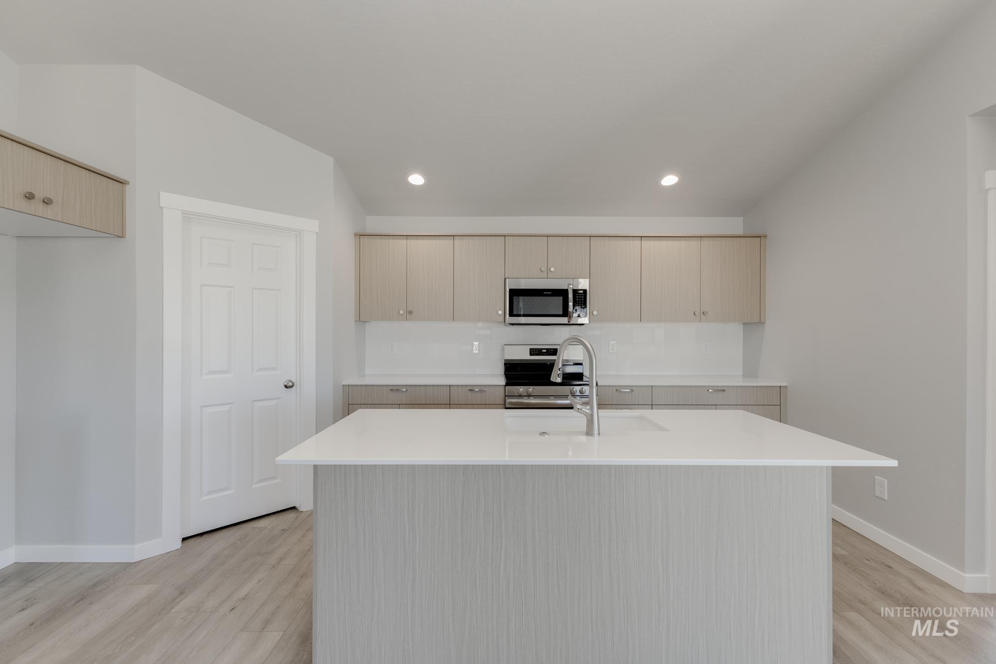 18319 N Trumpet Lily Ave, Nampa, Idaho 83687, 4 Bedrooms, 2 Bathrooms, Residential For Sale, Price $444,990,MLS 98964001