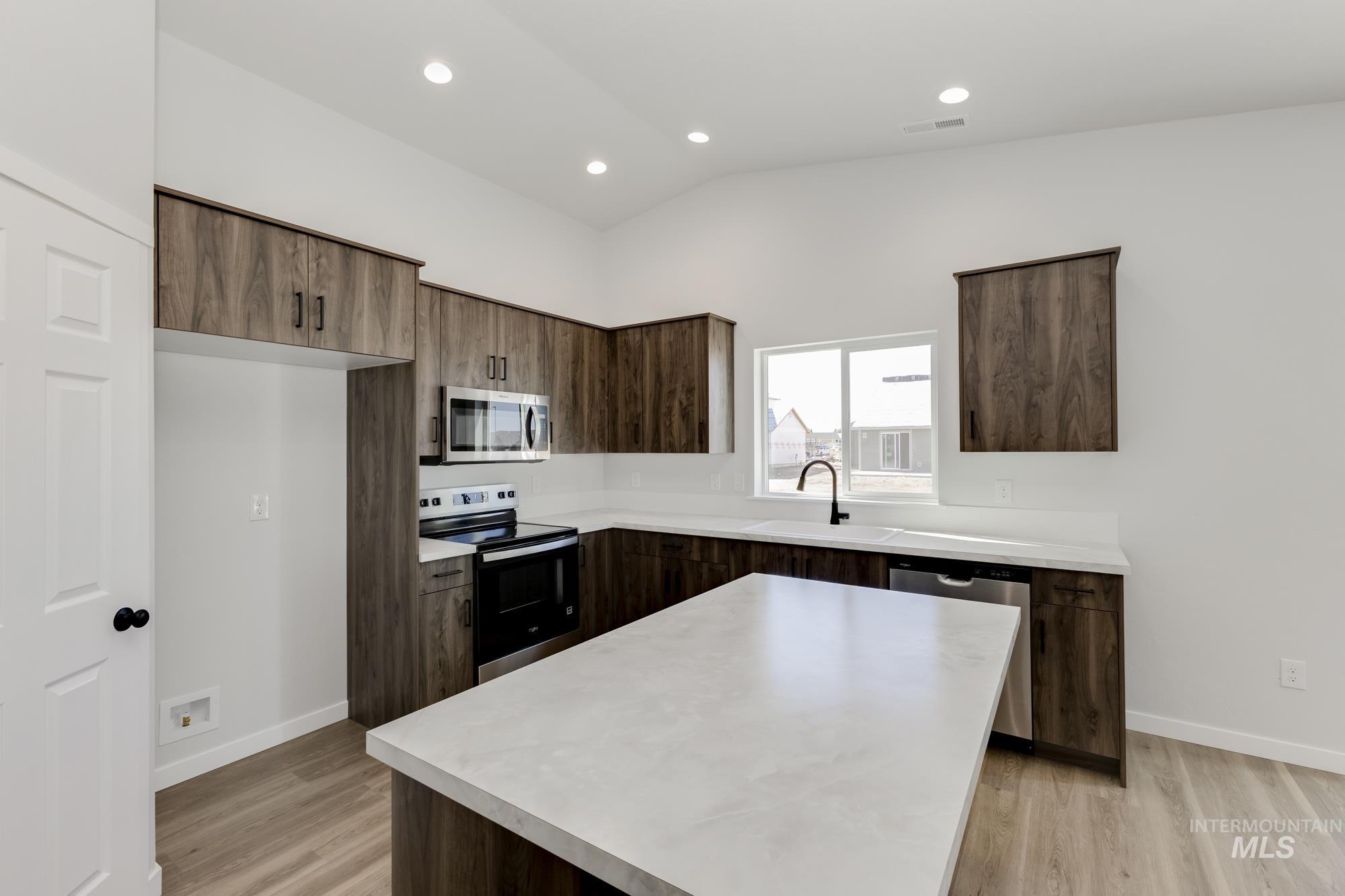 7249 E Shields Dr, Nampa, Idaho 83687, 4 Bedrooms, 2 Bathrooms, Residential For Sale, Price $434,990,MLS 98964005