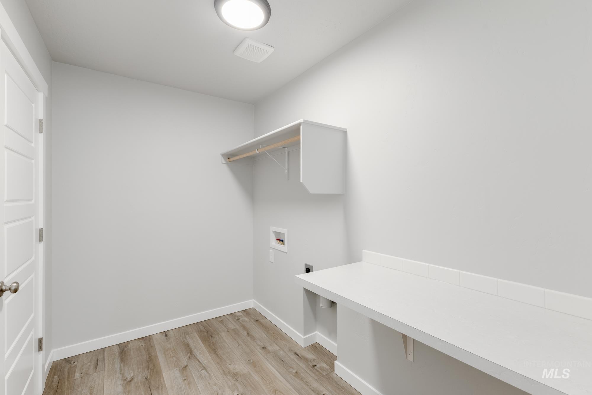 4166 E Kalinga St, Meridian, Idaho 83642, 3 Bedrooms, 2.5 Bathrooms, Residential For Sale, Price $474,990,MLS 98964008