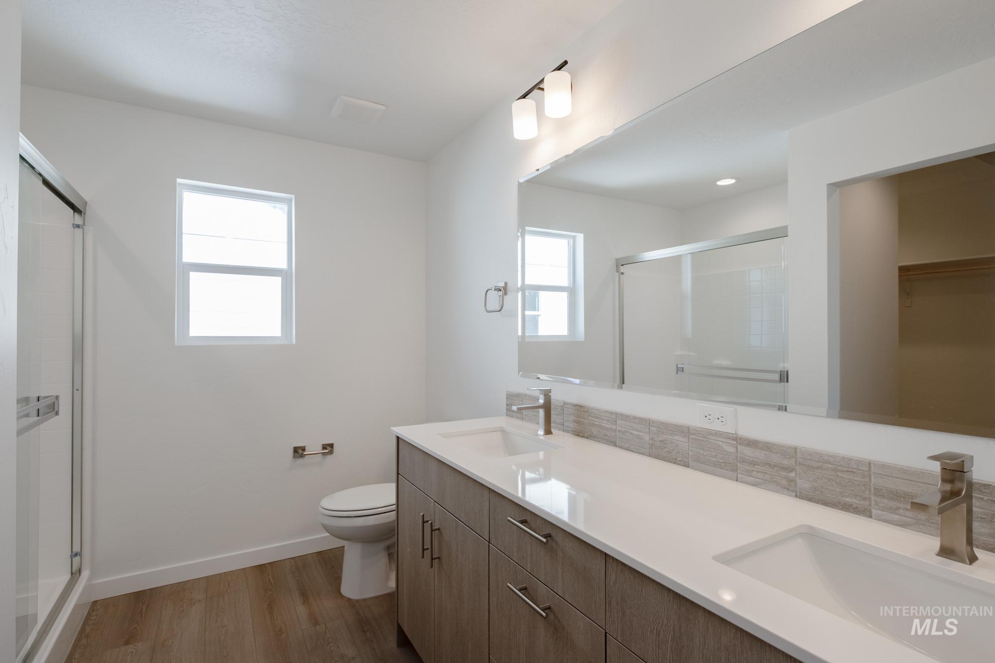 5094 S Amorita Ave, Meridian, Idaho 83642, 3 Bedrooms, 2.5 Bathrooms, Residential For Sale, Price $449,990,MLS 98964009