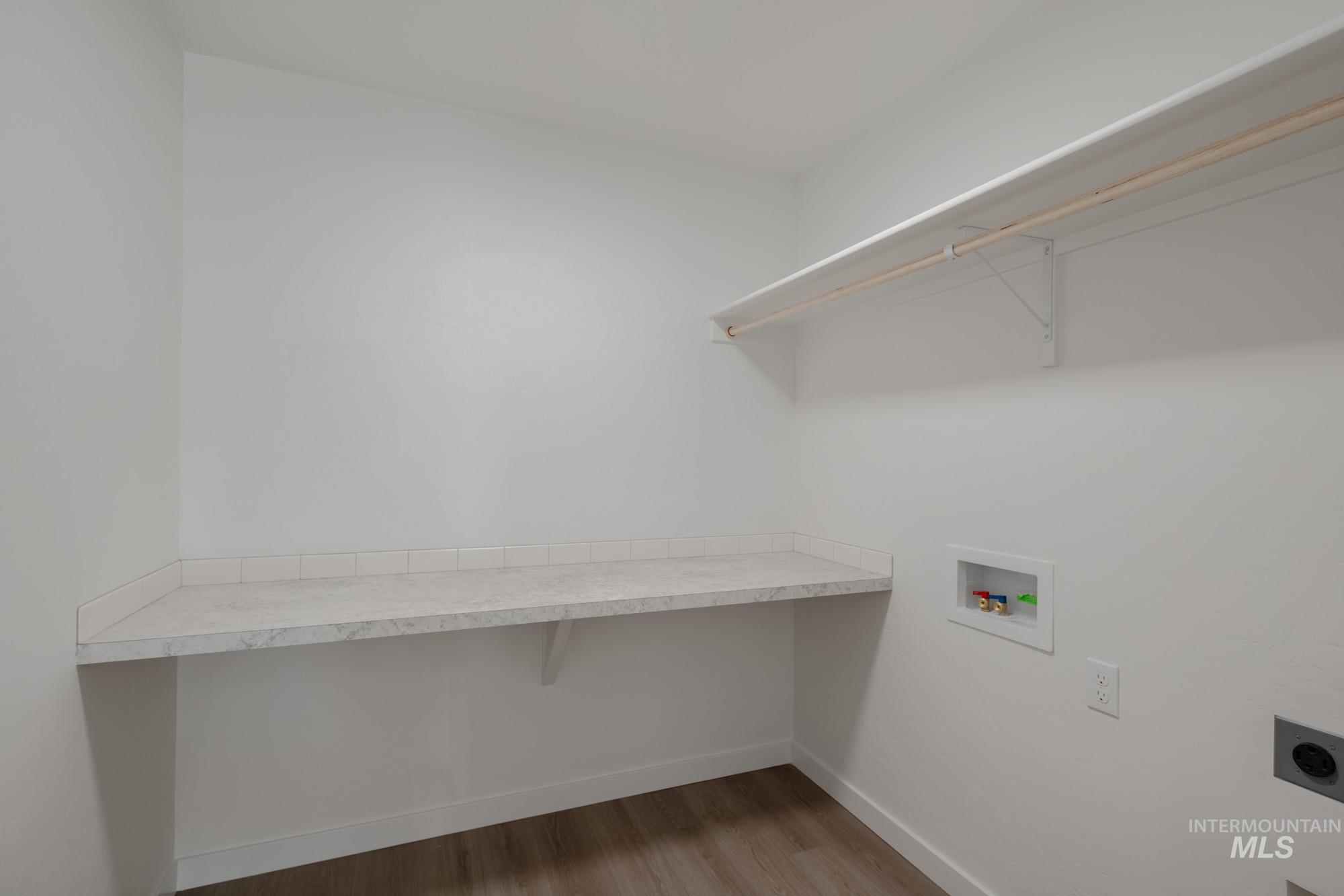 5094 S Amorita Ave, Meridian, Idaho 83642, 3 Bedrooms, 2.5 Bathrooms, Residential For Sale, Price $449,990,MLS 98964009