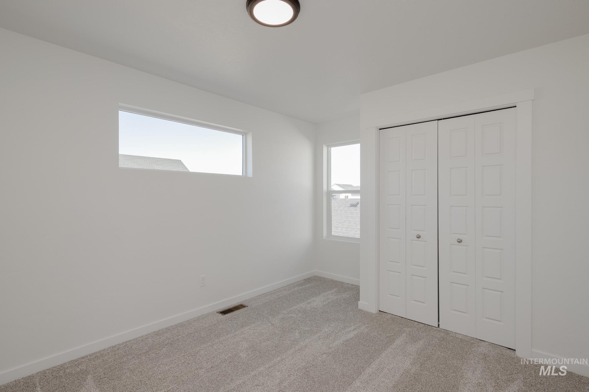 5094 S Amorita Ave, Meridian, Idaho 83642, 3 Bedrooms, 2.5 Bathrooms, Residential For Sale, Price $449,990,MLS 98964009