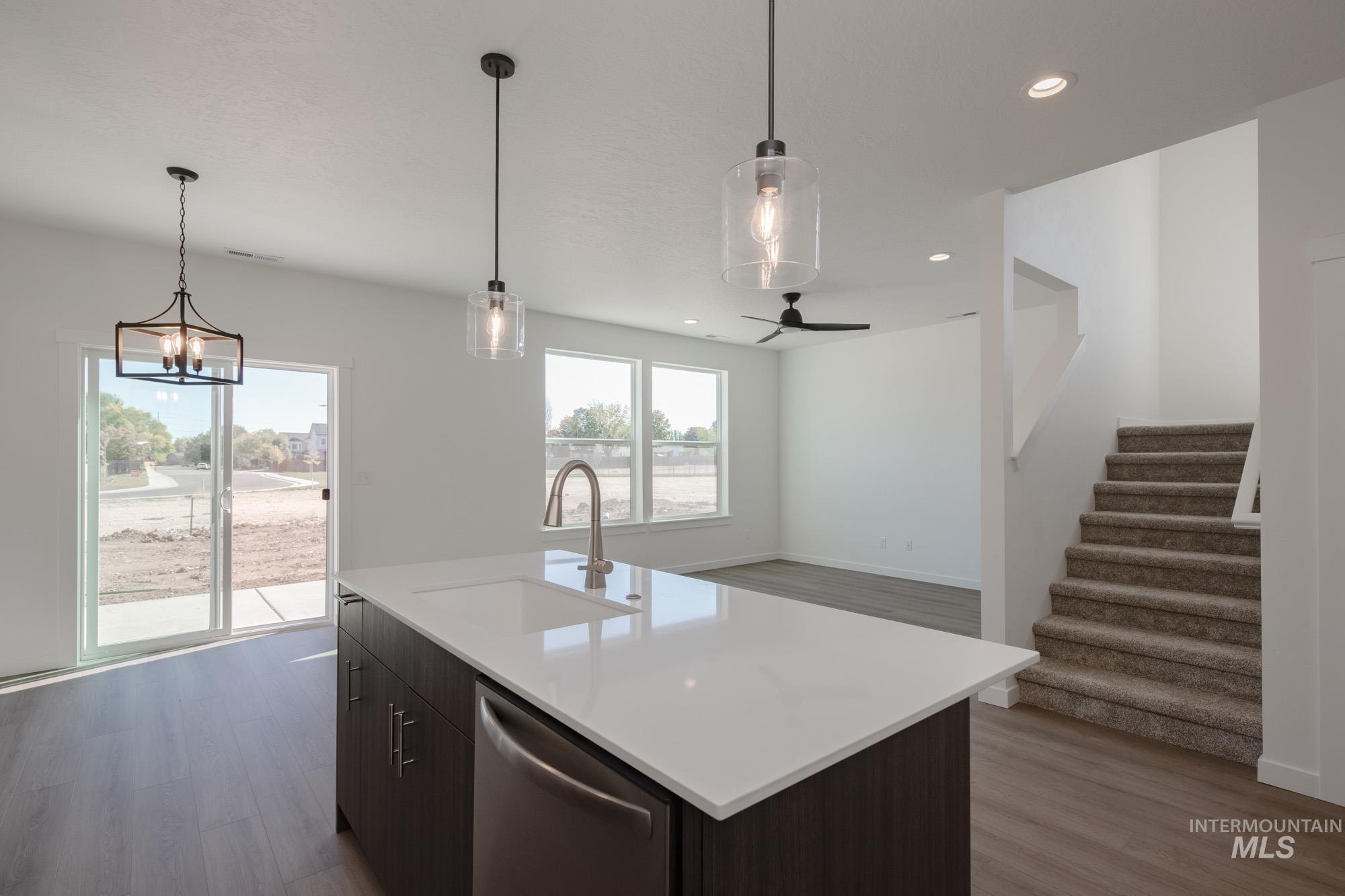 5094 S Amorita Ave, Meridian, Idaho 83642, 3 Bedrooms, 2.5 Bathrooms, Residential For Sale, Price $449,990,MLS 98964009