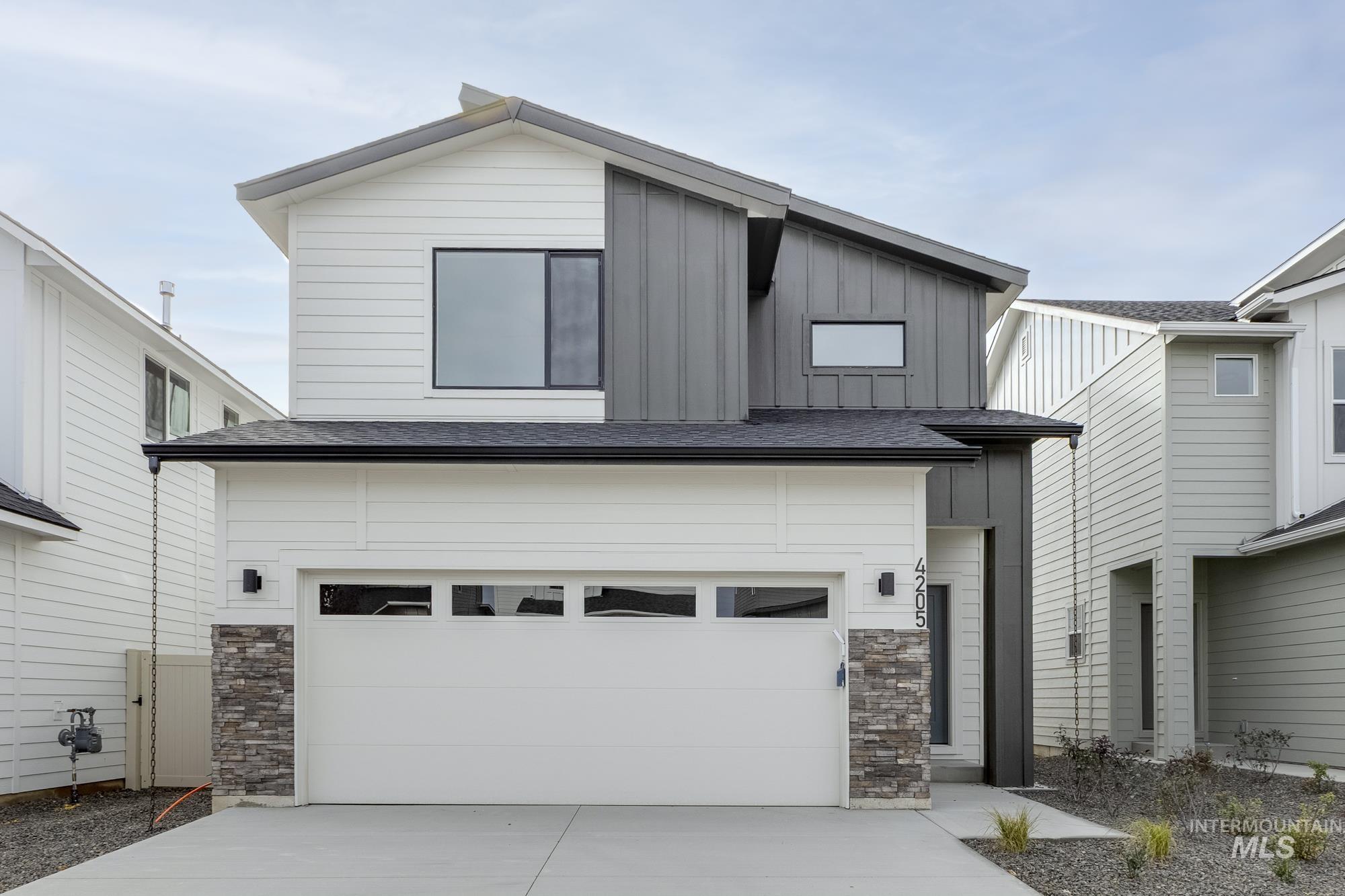 4205 E Hillsong St, Meridian, Idaho 83642, 3 Bedrooms, 2.5 Bathrooms, Residential For Sale, Price $484,990,MLS 98964011