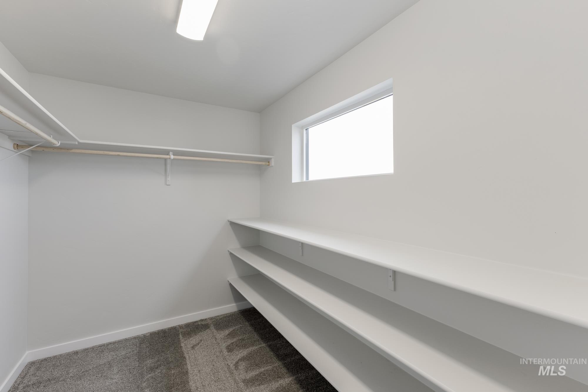 4205 E Hillsong St, Meridian, Idaho 83642, 3 Bedrooms, 2.5 Bathrooms, Residential For Sale, Price $484,990,MLS 98964011