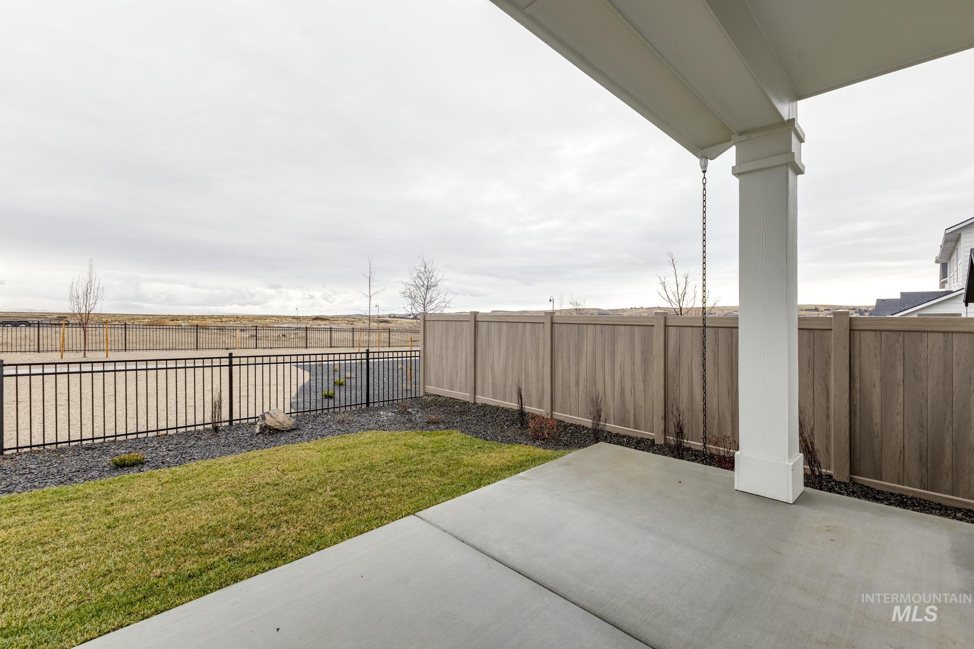 6460 S Sunfish Ave, Boise, Idaho 83709, 4 Bedrooms, 2.5 Bathrooms, Residential For Sale, Price $629,990,MLS 98964012