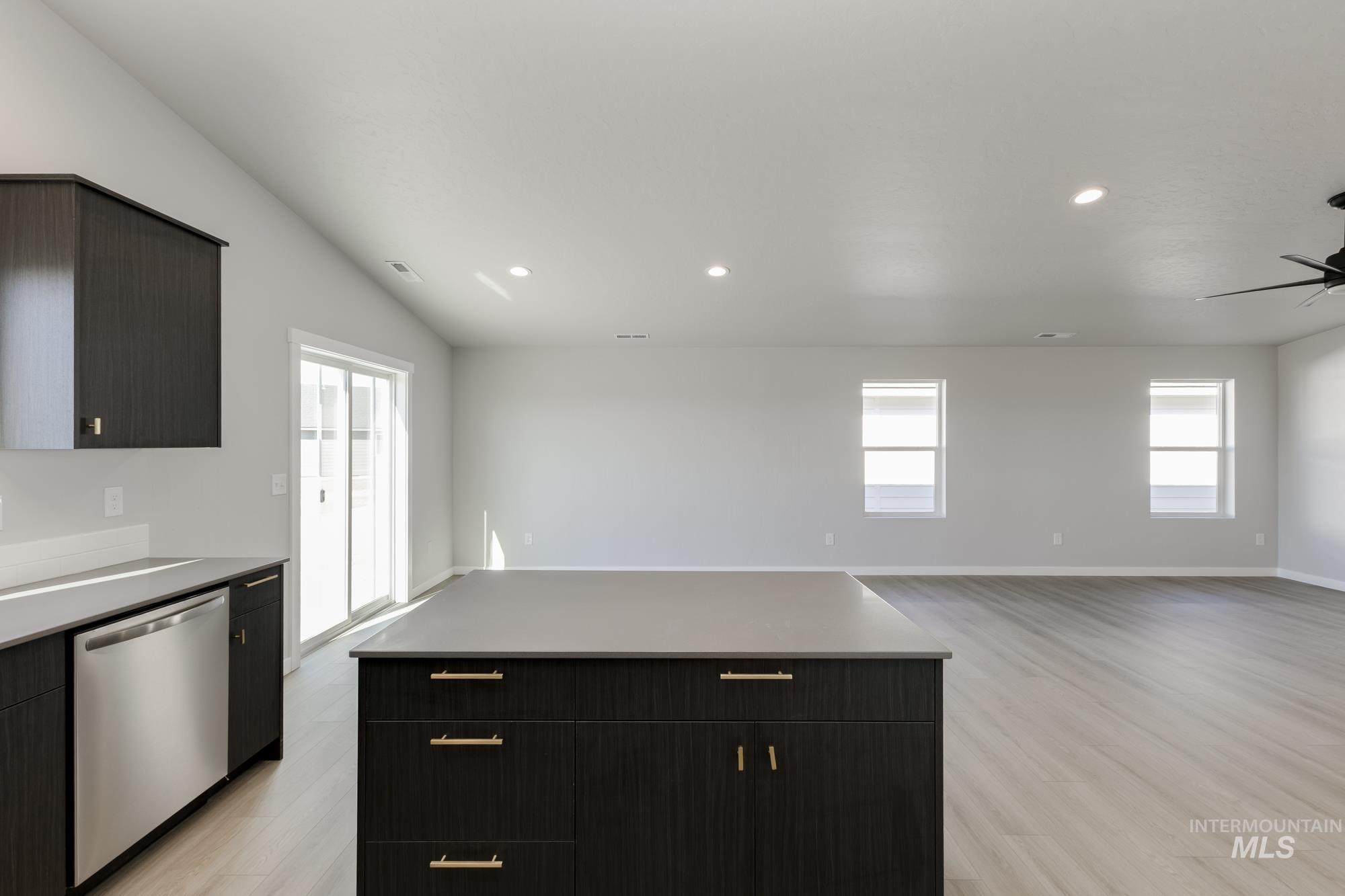 3015 E Boulder Basin Dr, Kuna, Idaho 83634, 4 Bedrooms, 2 Bathrooms, Residential For Sale, Price $449,990,MLS 98964014