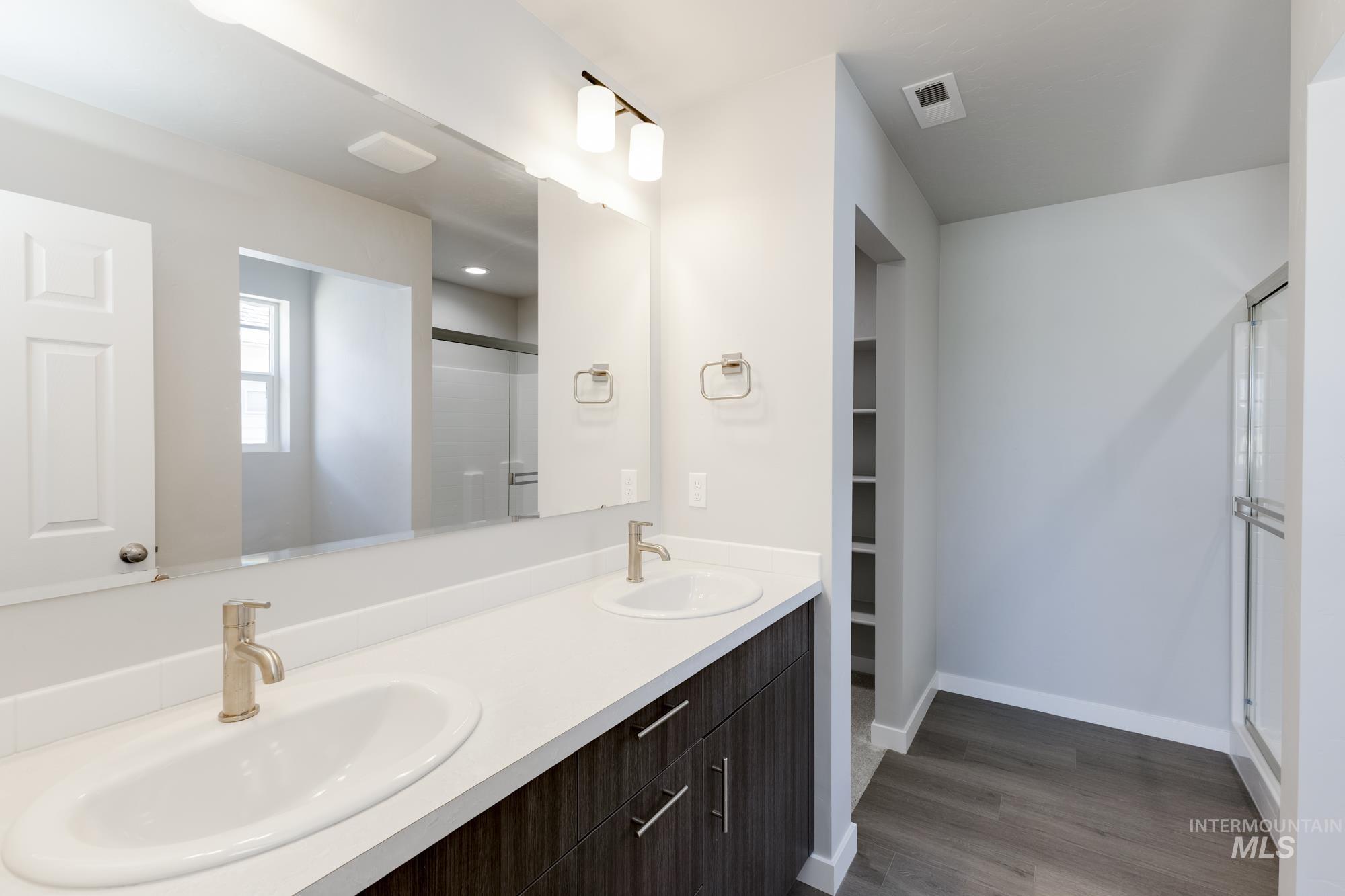 2122 W Penstemon St, Kuna, Idaho 83634, 3 Bedrooms, 2 Bathrooms, Residential For Sale, Price $417,990,MLS 98964016