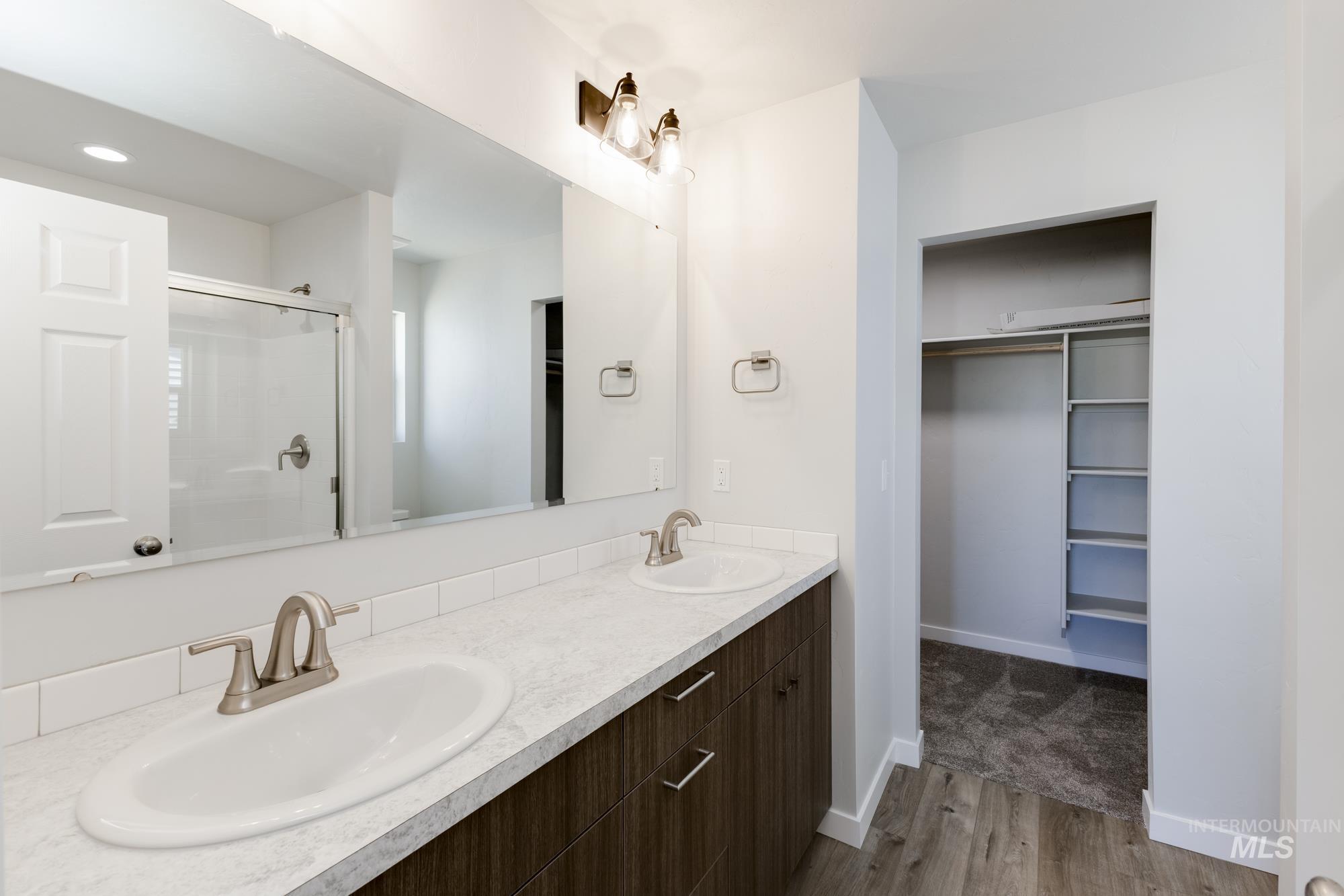 2138 W Penstemon St, Kuna, Idaho 83634, 3 Bedrooms, 2 Bathrooms, Residential For Sale, Price $409,990,MLS 98964017