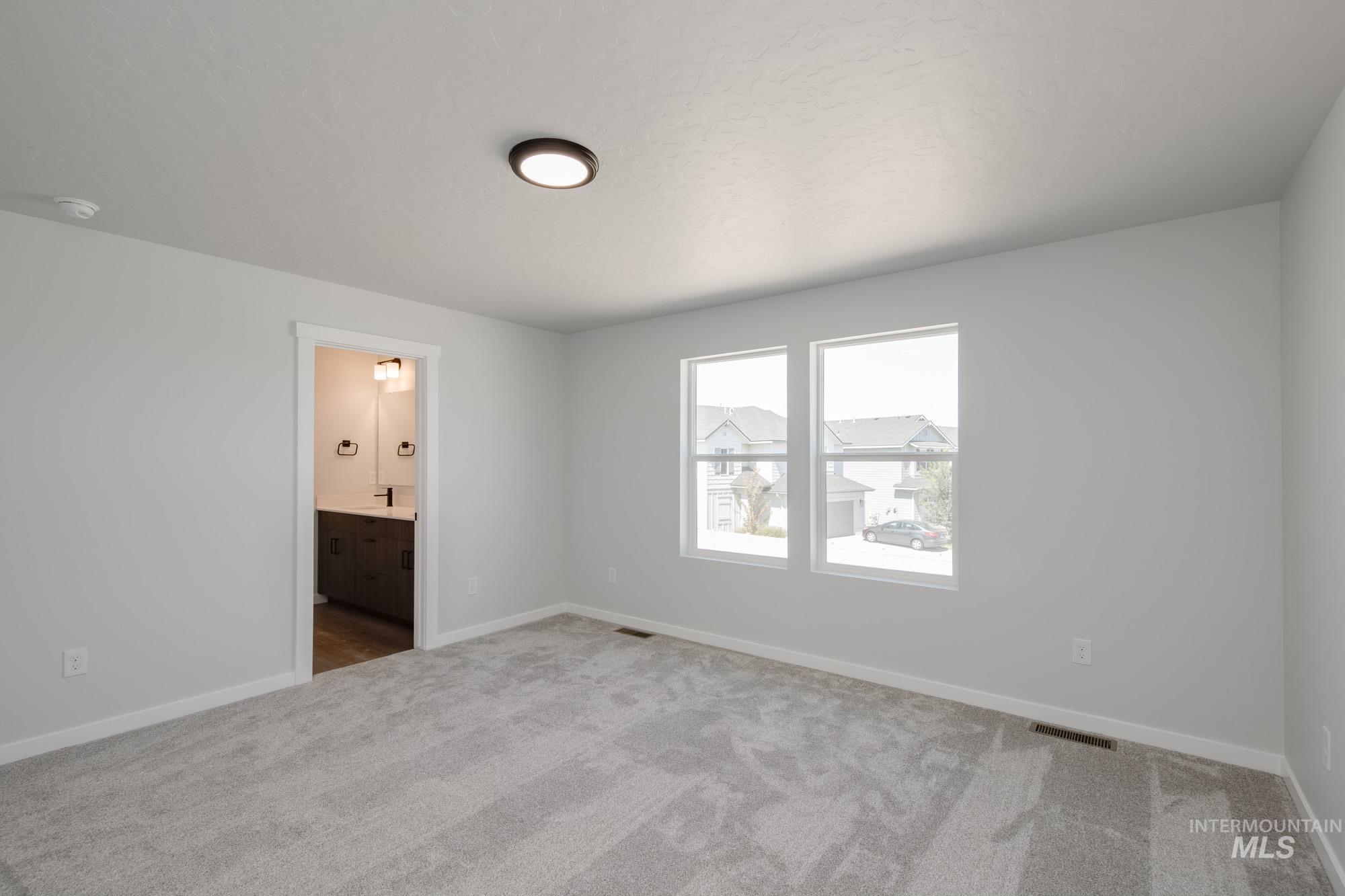 1265 W Pack River Dr, Meridian, Idaho 83642, 3 Bedrooms, 2.5 Bathrooms, Residential For Sale, Price $444,990,MLS 98964024