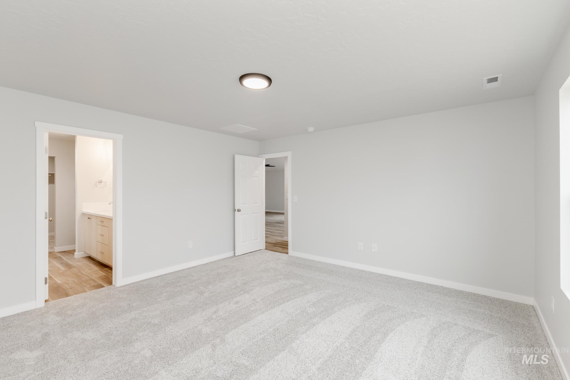 16309 Fill Ave, Caldwell, Idaho 83607, 4 Bedrooms, 2 Bathrooms, Residential For Sale, Price $429,990,MLS 98964025