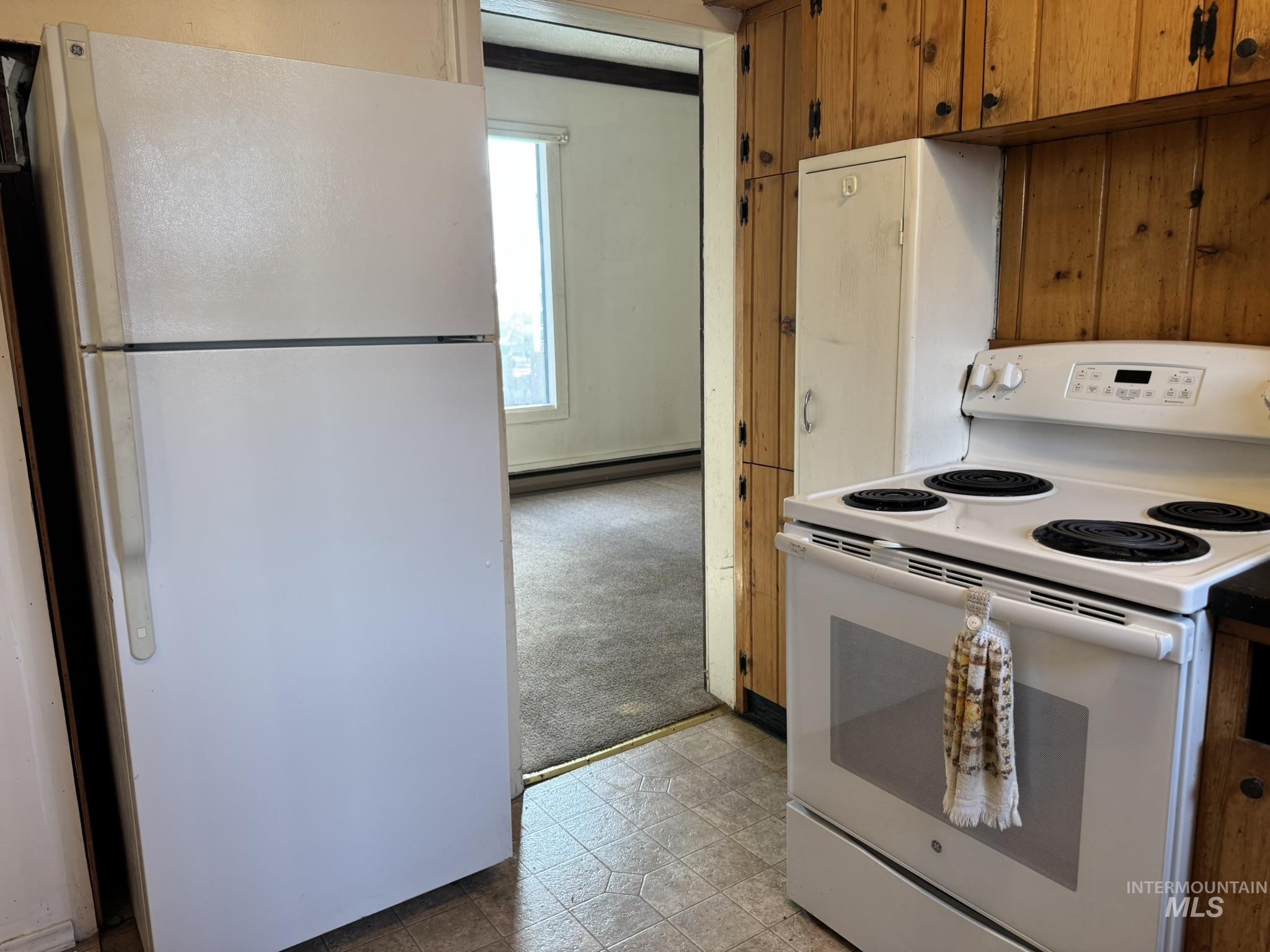 518 Montana Street, Gooding, Idaho 83330, 3 Bedrooms, 2 Bathrooms, Residential For Sale, Price $215,000,MLS 98964031